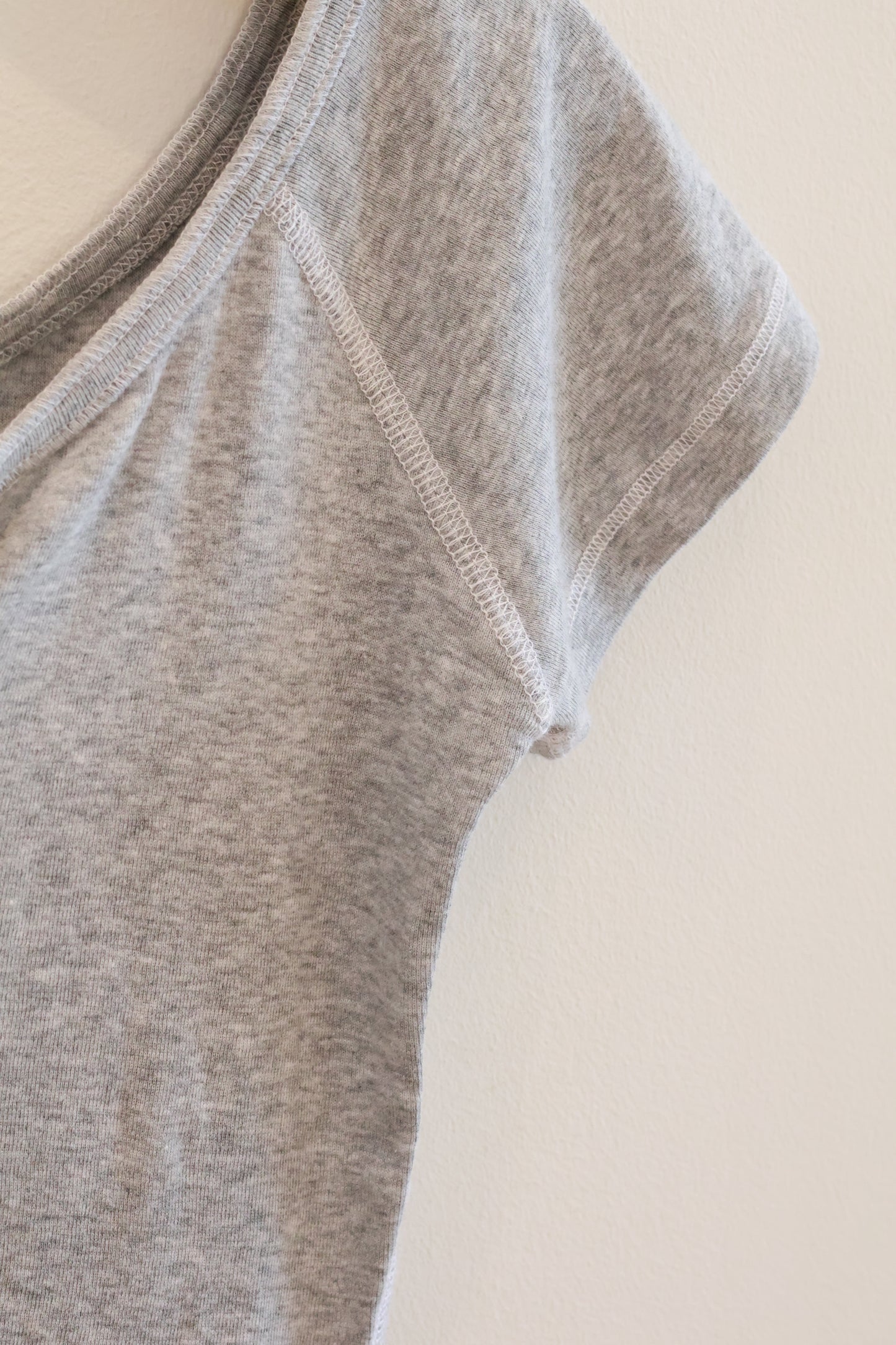 BRANDY Ginny Top  -GRAY
