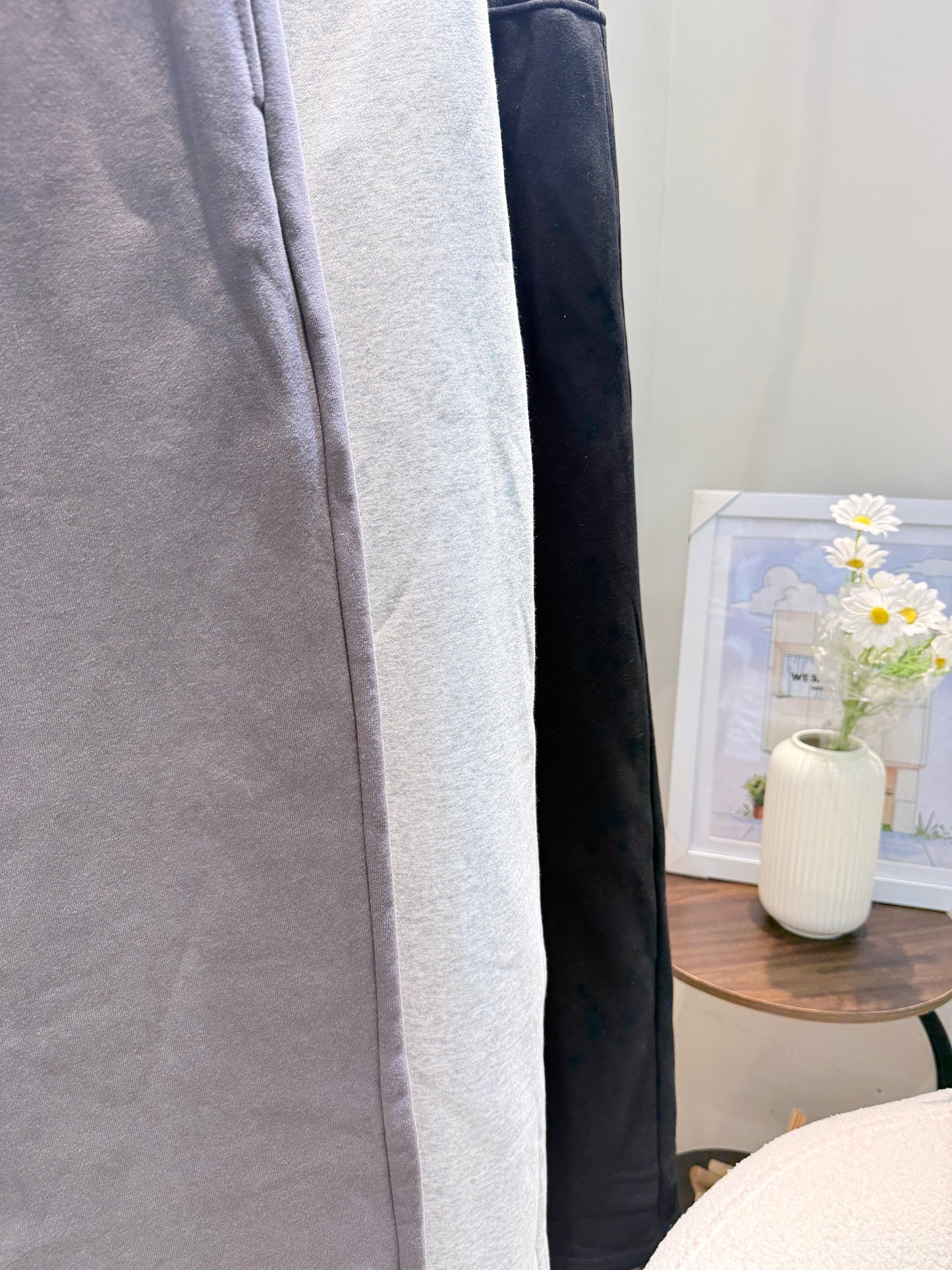 BEST SELLING BAGGY SWEATPANTS