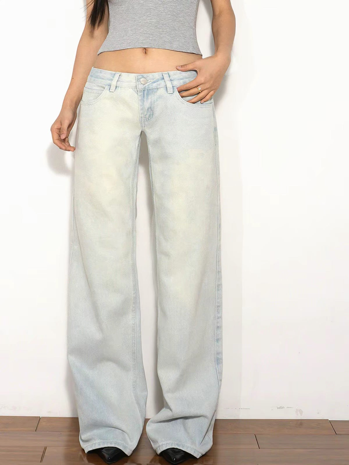 SO HOT American Vintage Washed Light Straight Jeans