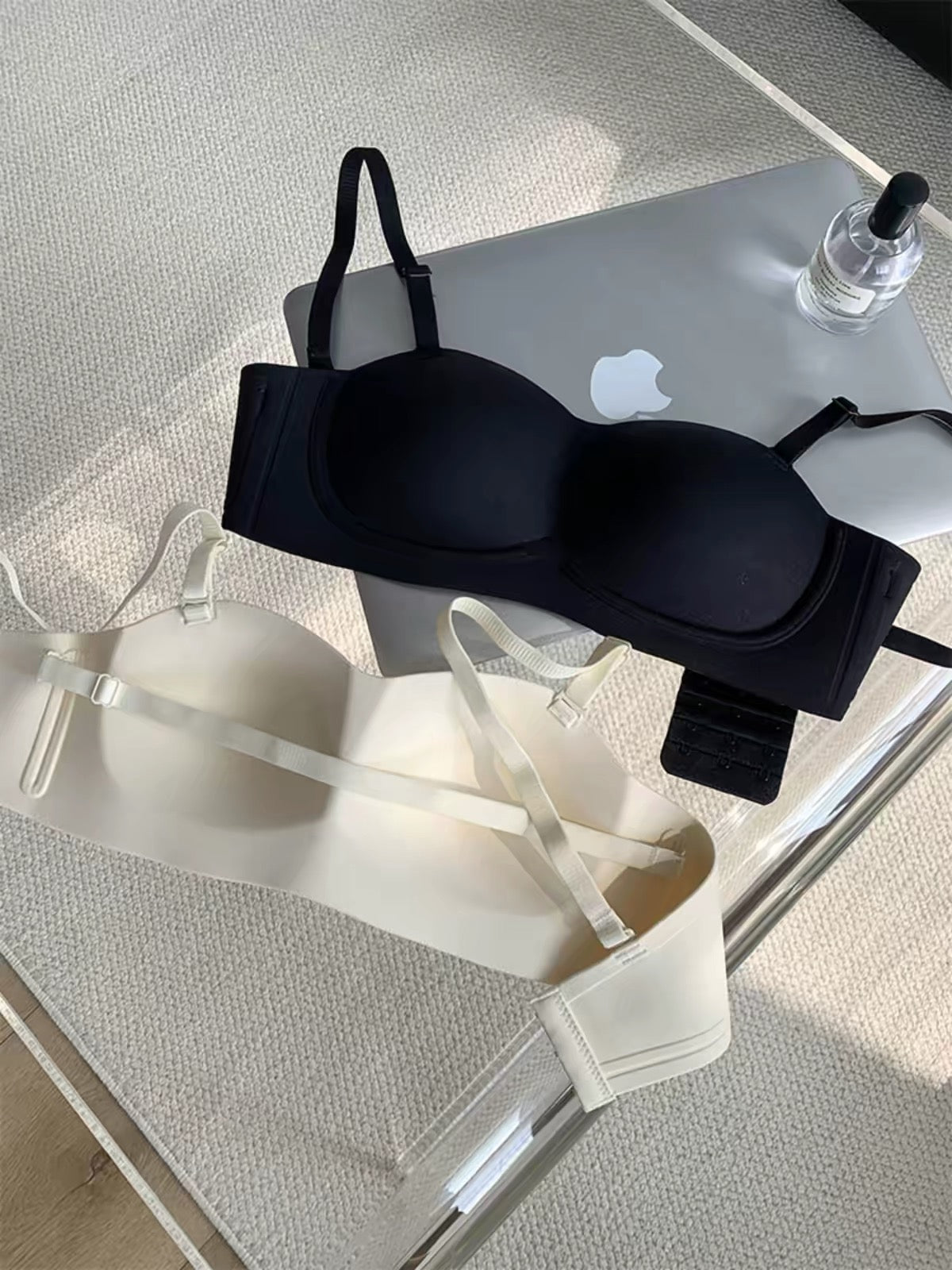 Simple Smooth Seamless Thin Bra