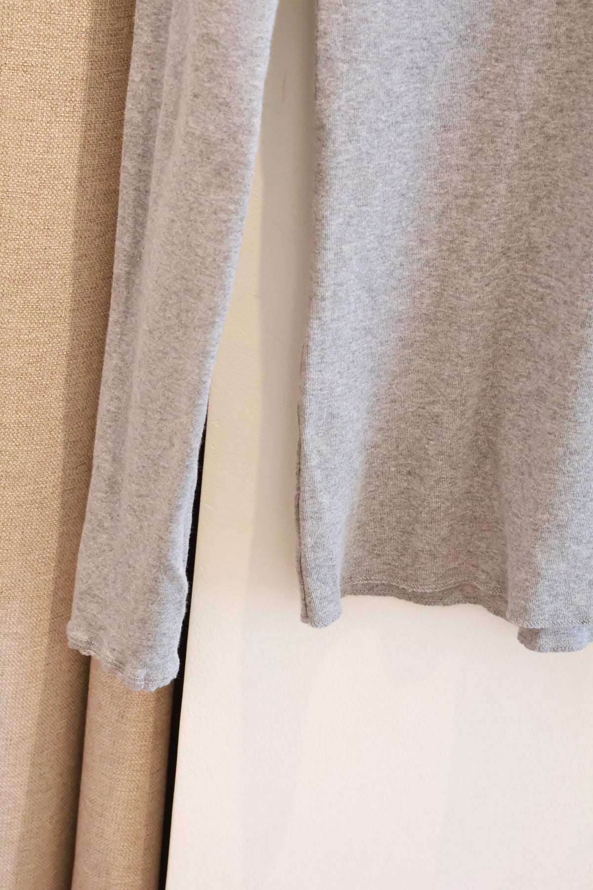 BRANDY Tania V-Neck Lace Top  -LONG -GREY