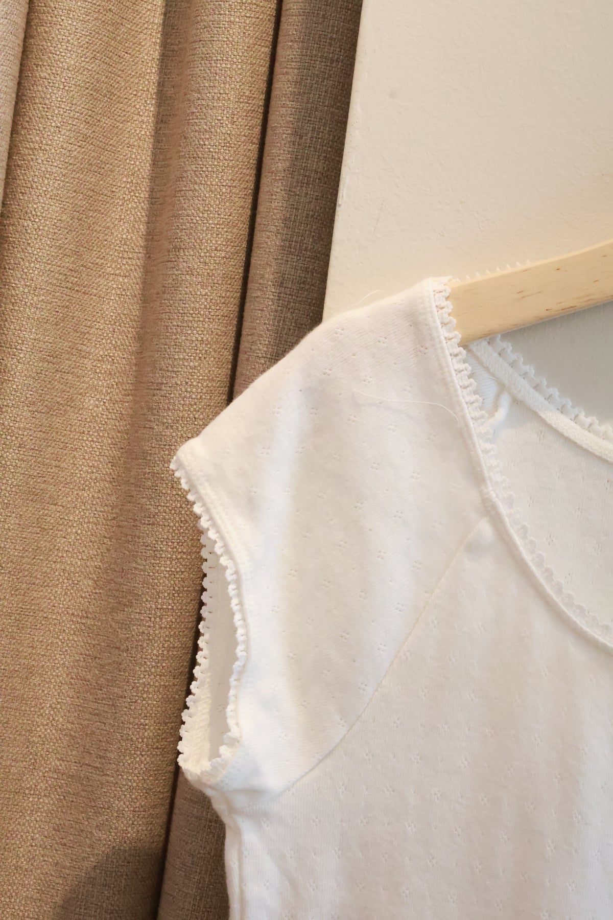 BRANDY Noa Eyelet Top- WHITE