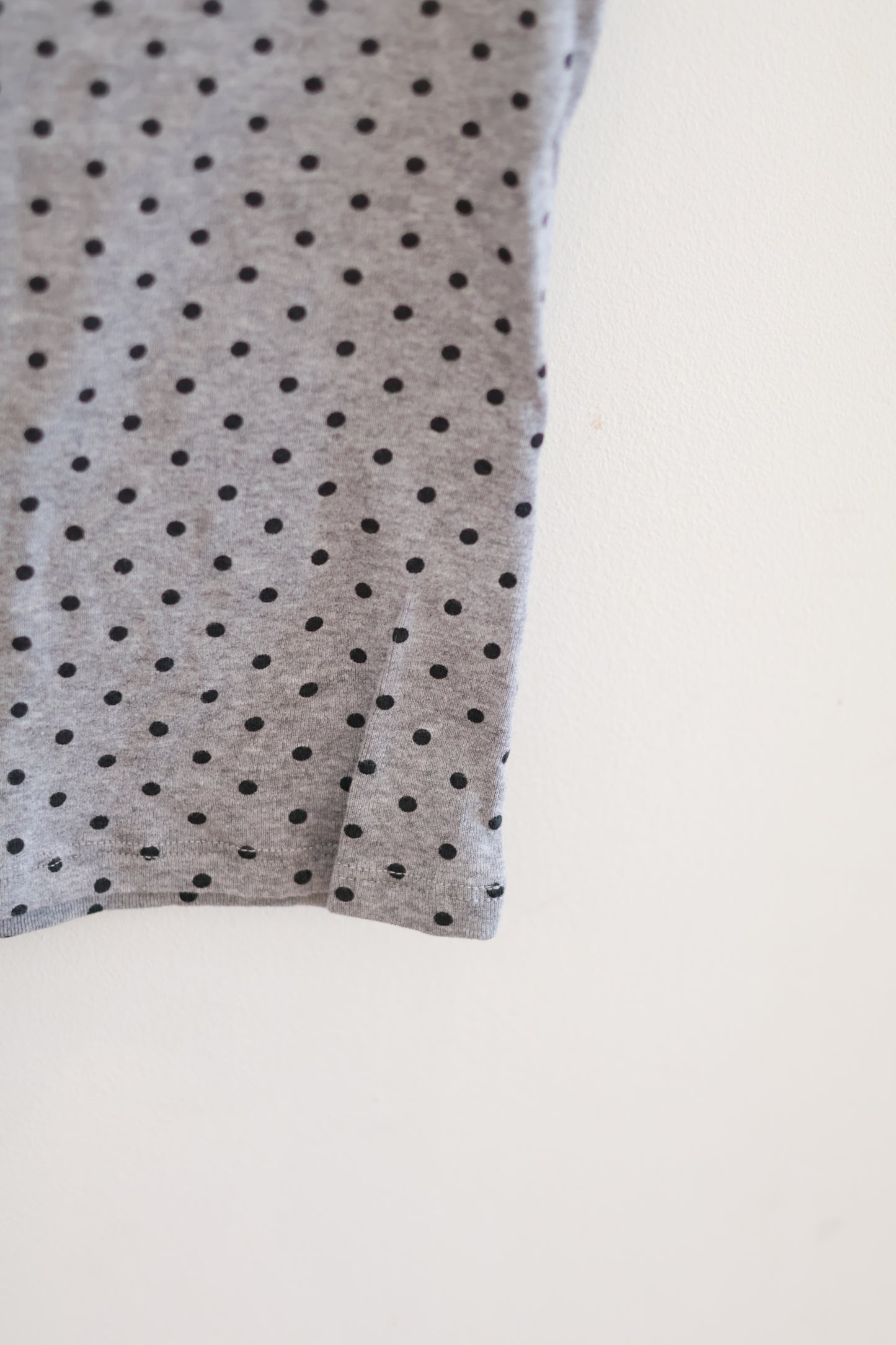 brandy Ginny Polka Dots Top- gray