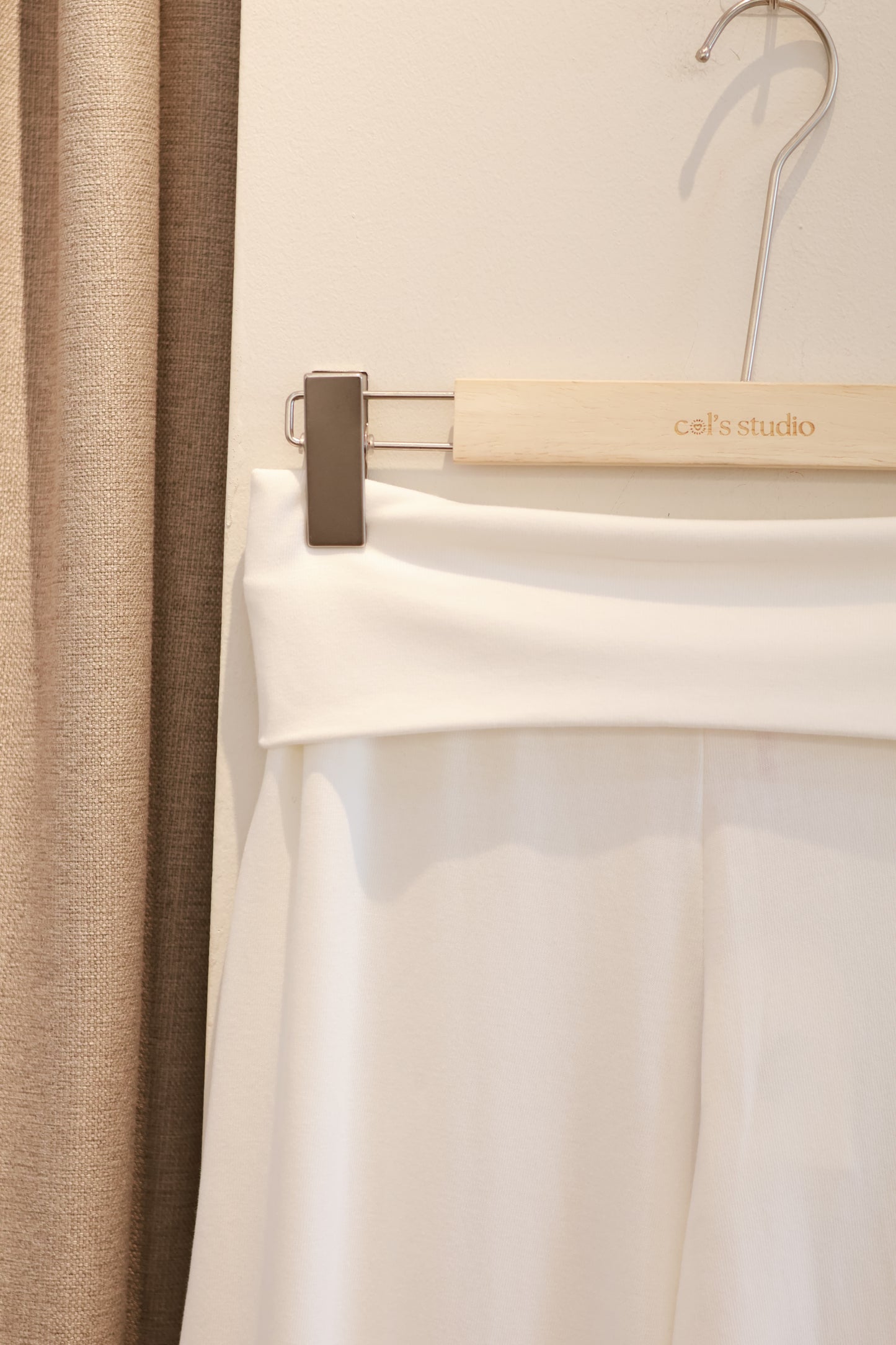 AUD White Foldover Pants