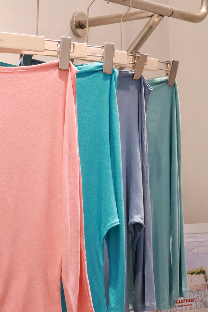 NUDETHELABEL SLOUCHY TOP