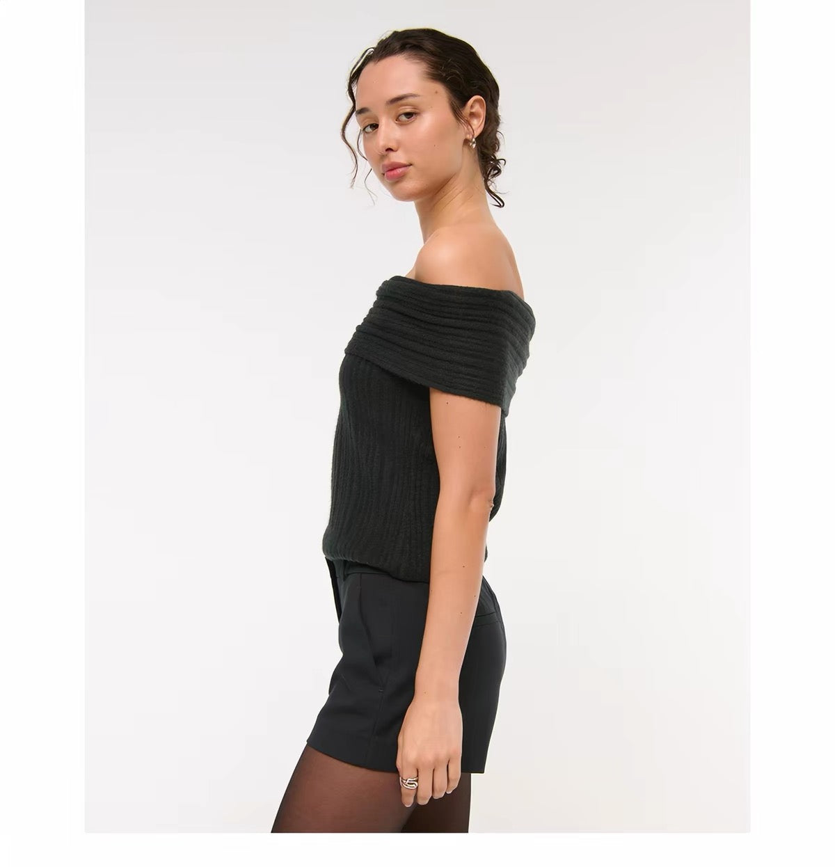 ABERCROMIE&FITCH Off Shoulder Top
