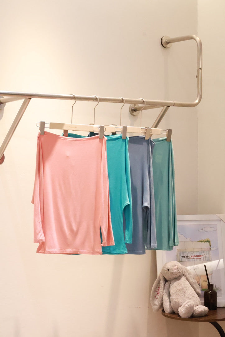 NUDETHELABEL SLOUCHY TOP
