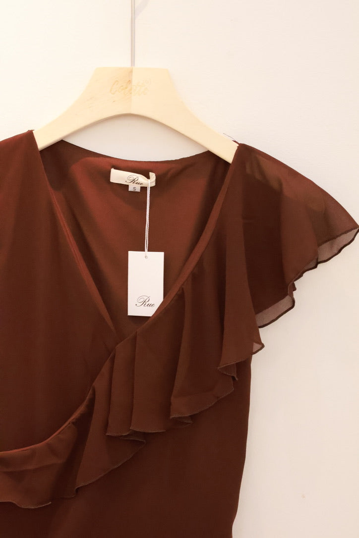 STUDIO RUE RUFFLE TOP