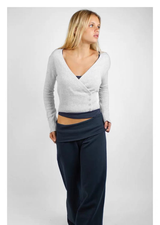 SUBDUED V-Neck Sweater - Grey
