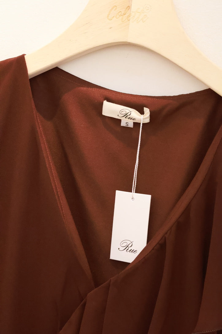 STUDIO RUE RUFFLE TOP