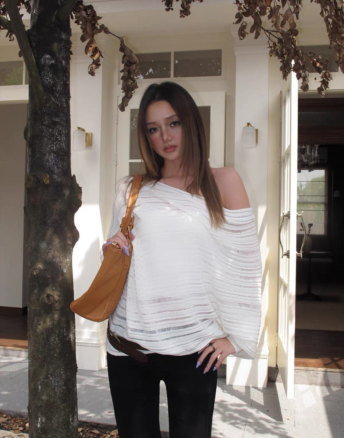 AUD Loose Off Shoulder - White