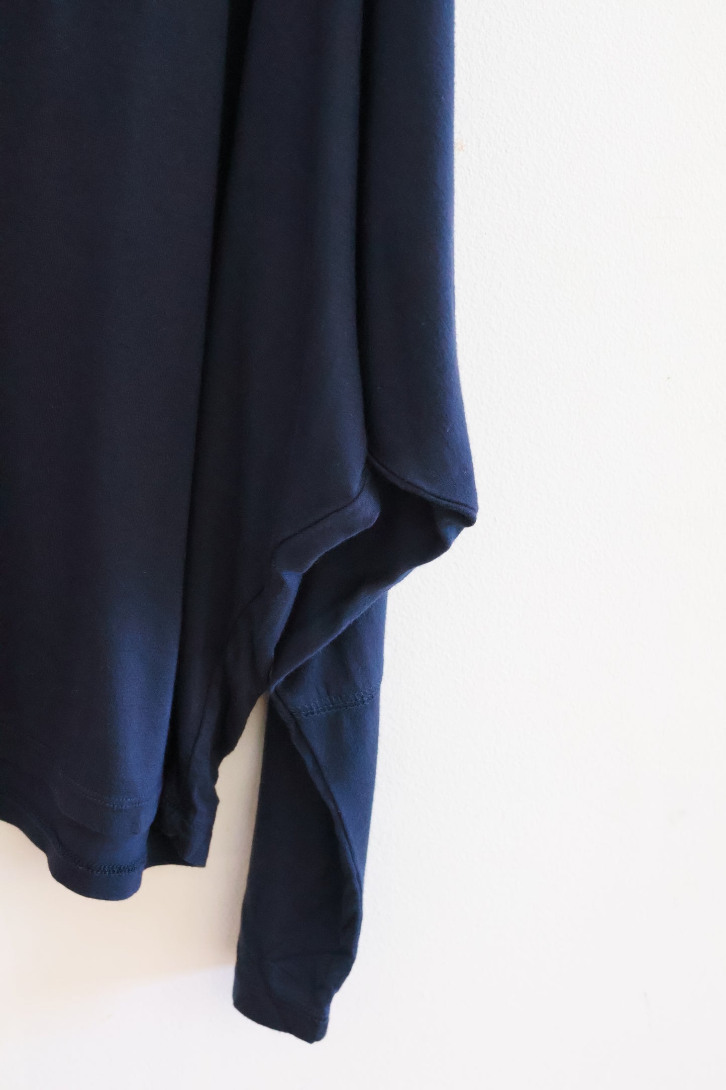 BRANDY Aina Top  -NAVY