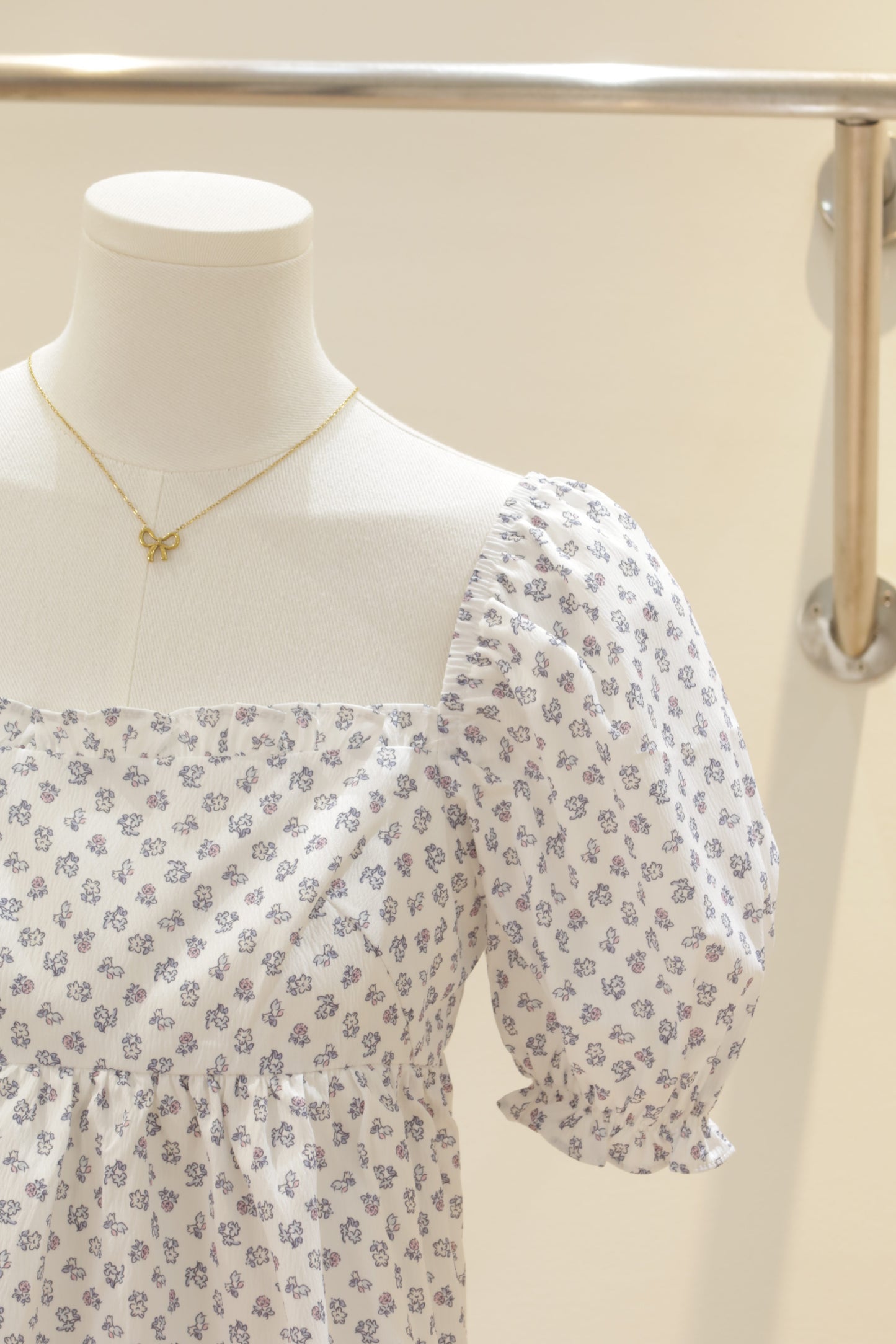 Floral puffy babydoll top