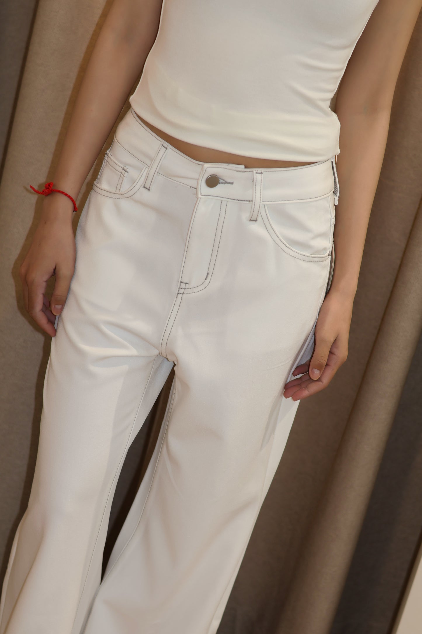 WHITE W/BLACK ACCENT DENIM JEANS