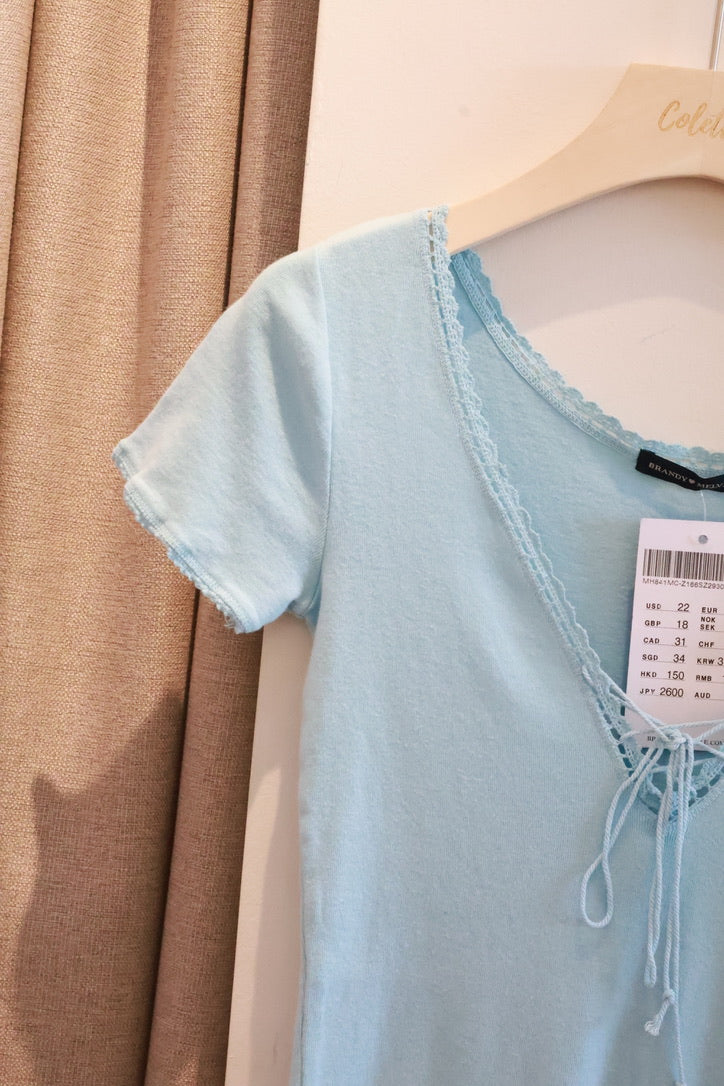 BRANDY Tania V-Neck Lace Top  -SHORT -SKY BLUE