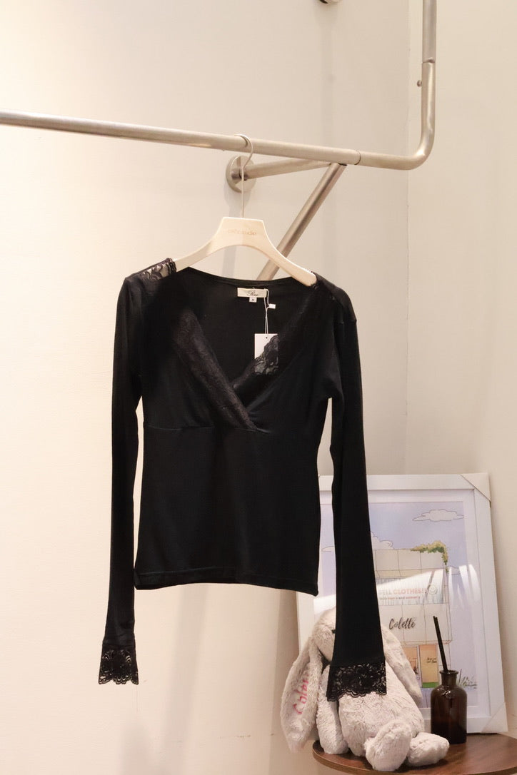 STUDIO RUE SOFT LACE TOP