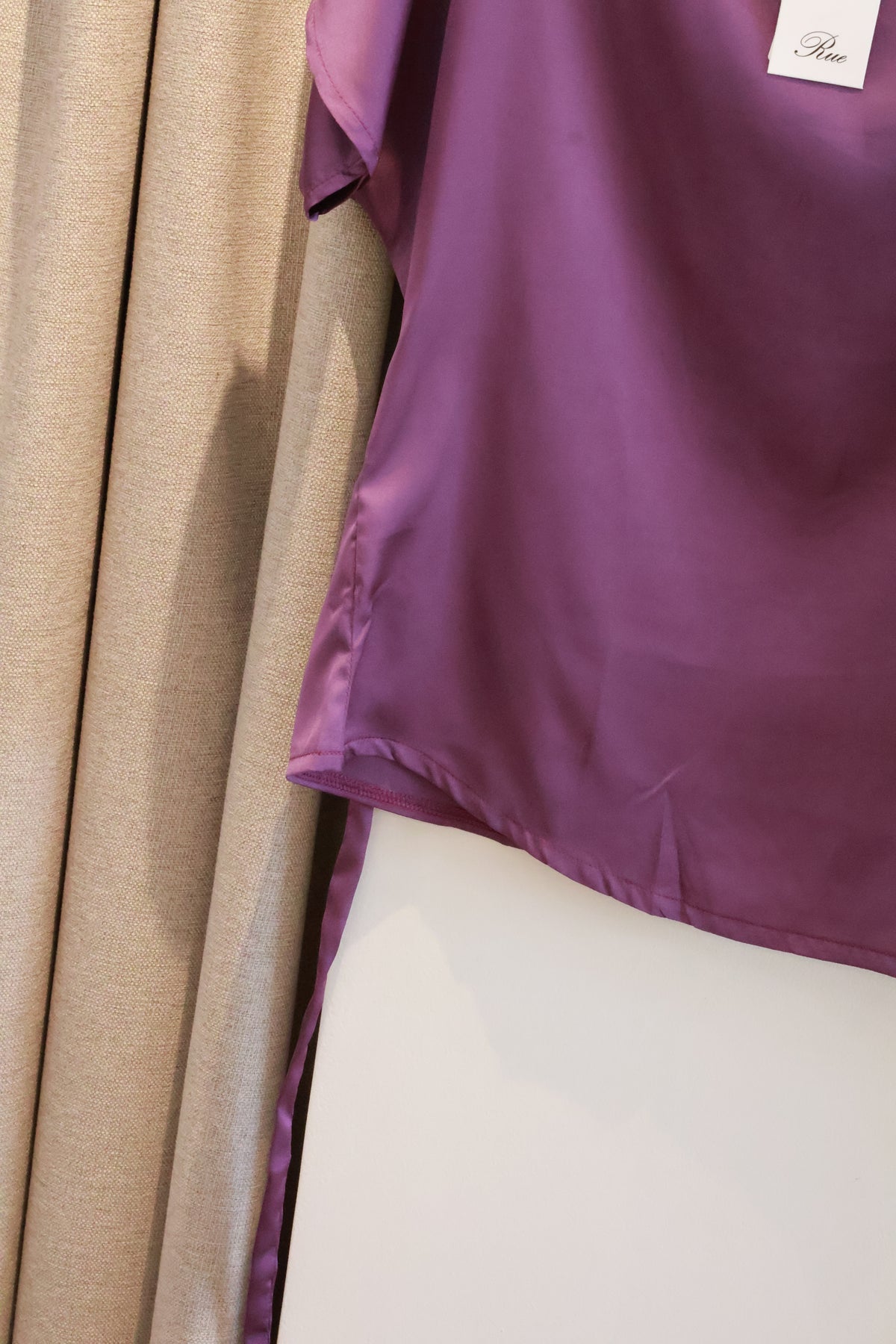 STUDIO RUE SATIN OFFSHOULDER