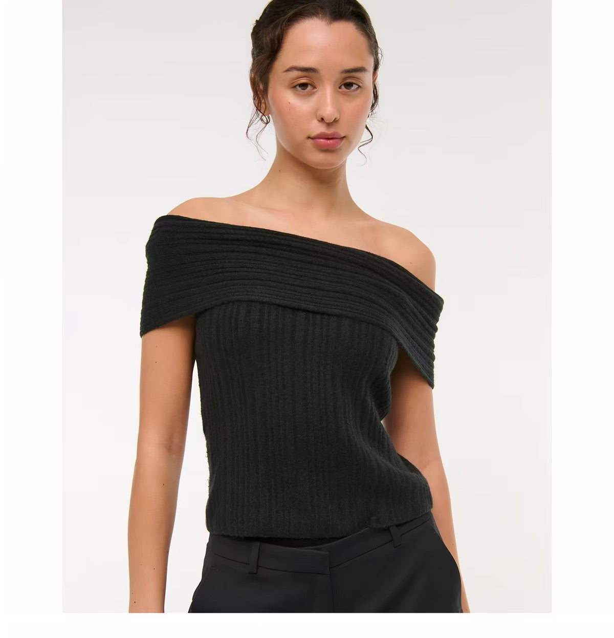 ABERCROMIE&FITCH Off Shoulder Top