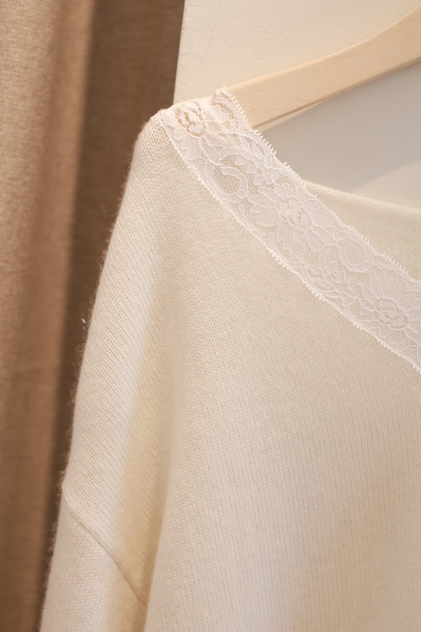 SUBDUED Lace Knit Sweater - Cream White