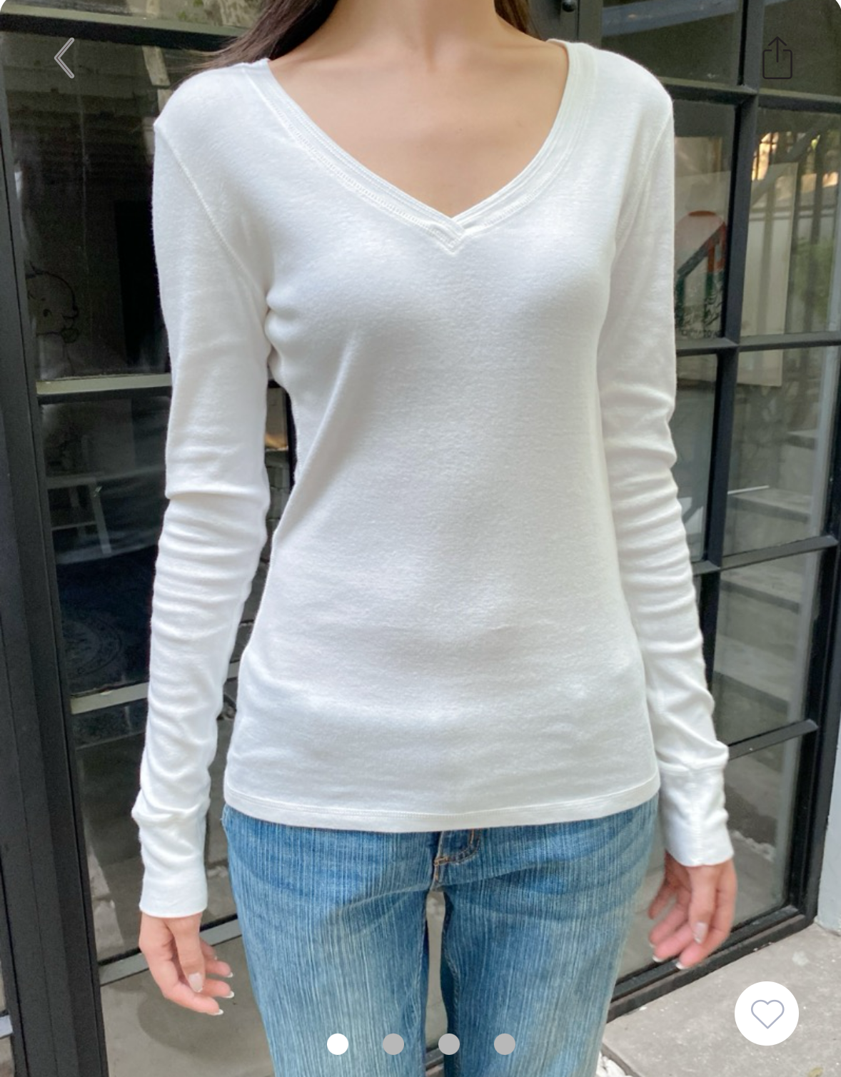 BRANDY MELVILLE Tania V-Neck Top  -WHITE