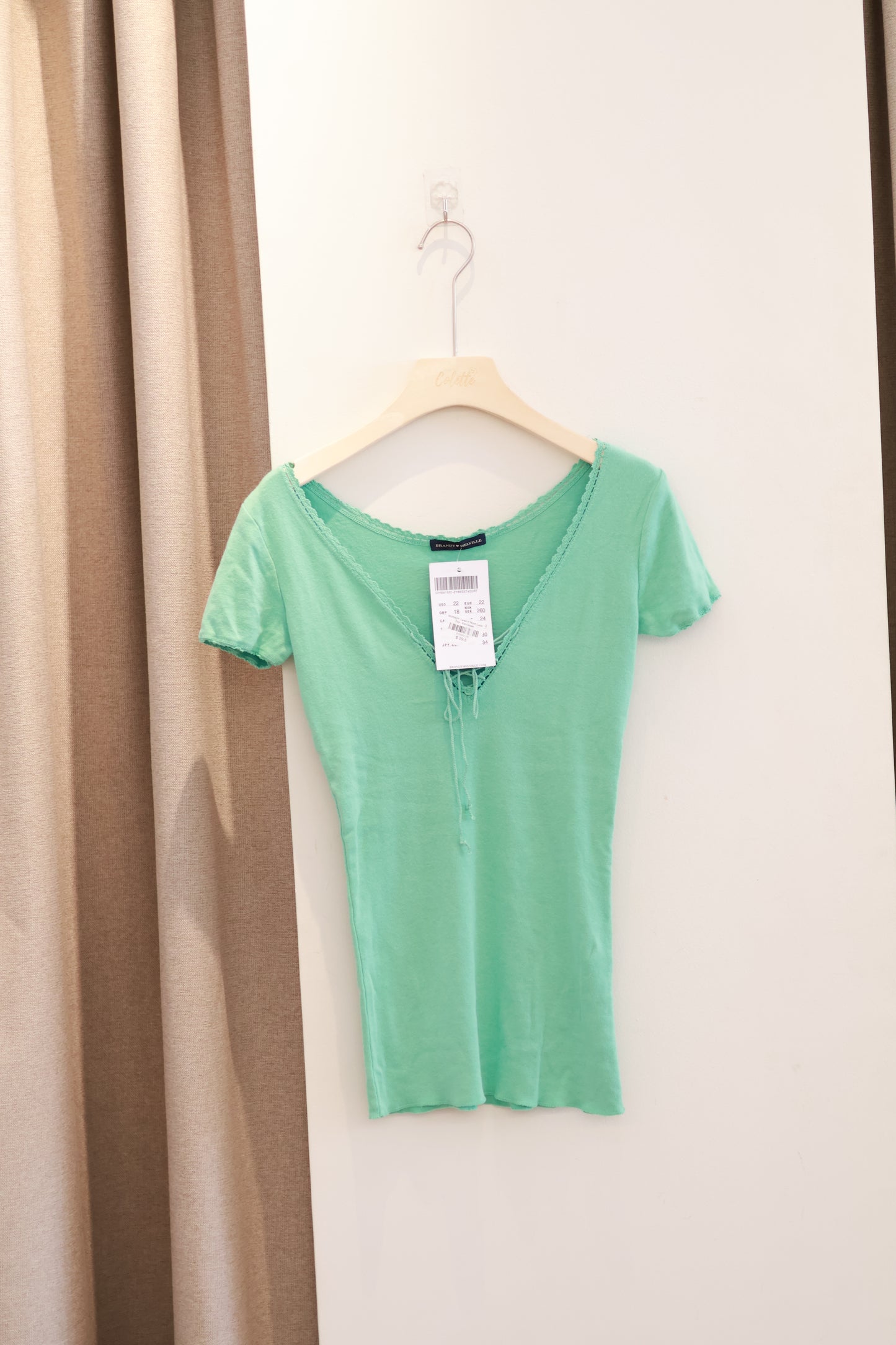BRANDY Tania V-Neck Lace Top - Ice Green