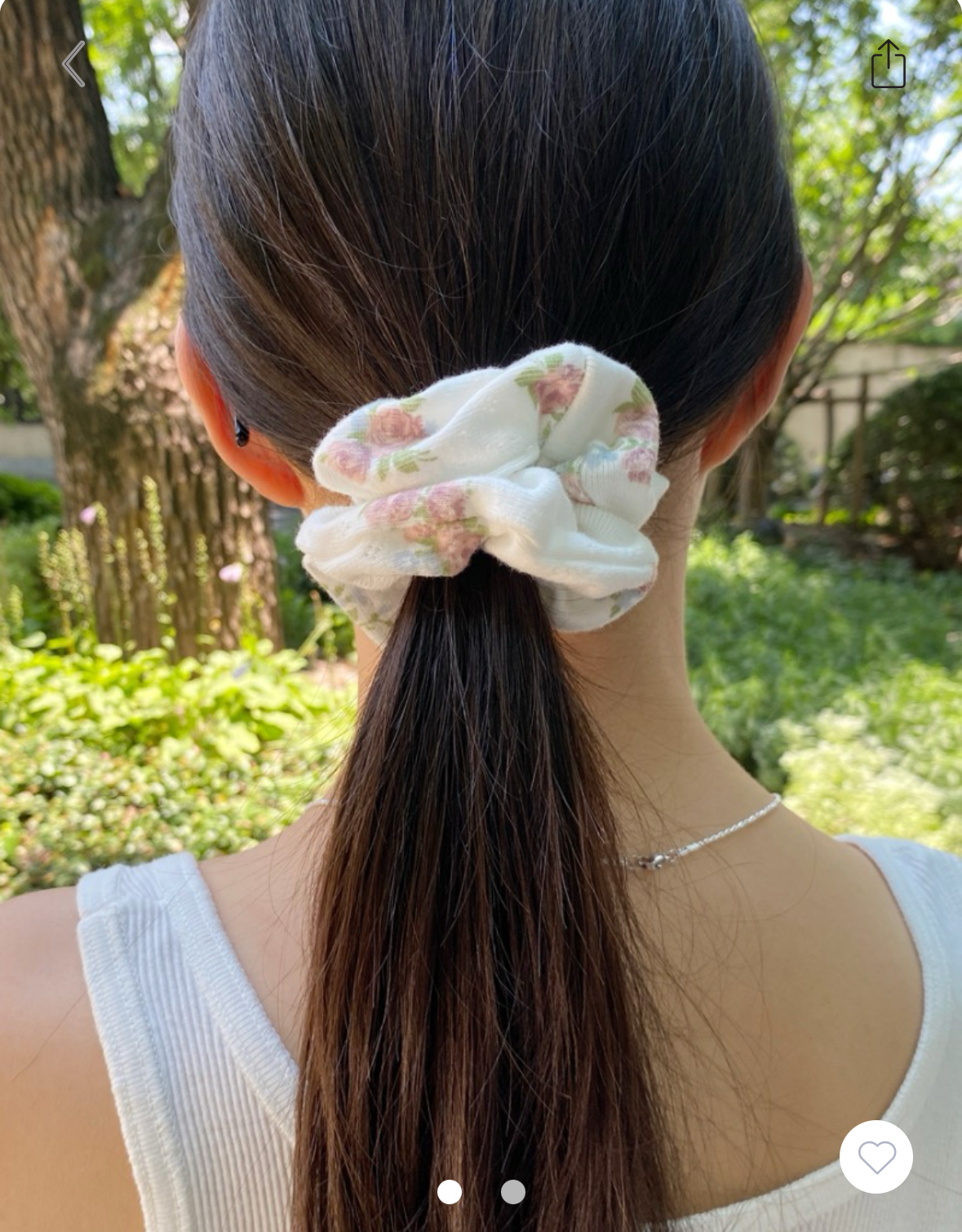 BRANDY FLORAL SCRUNCHIE