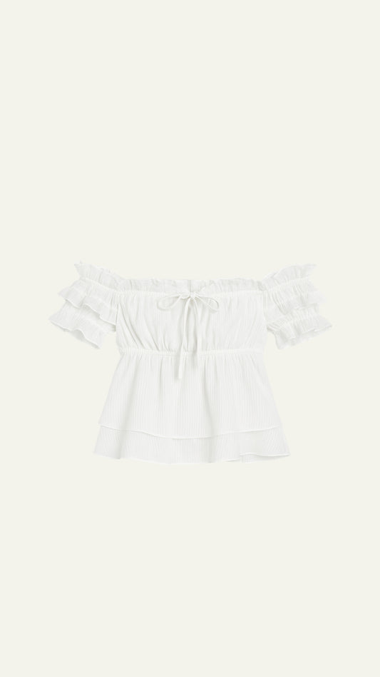 lace design off shoulder top