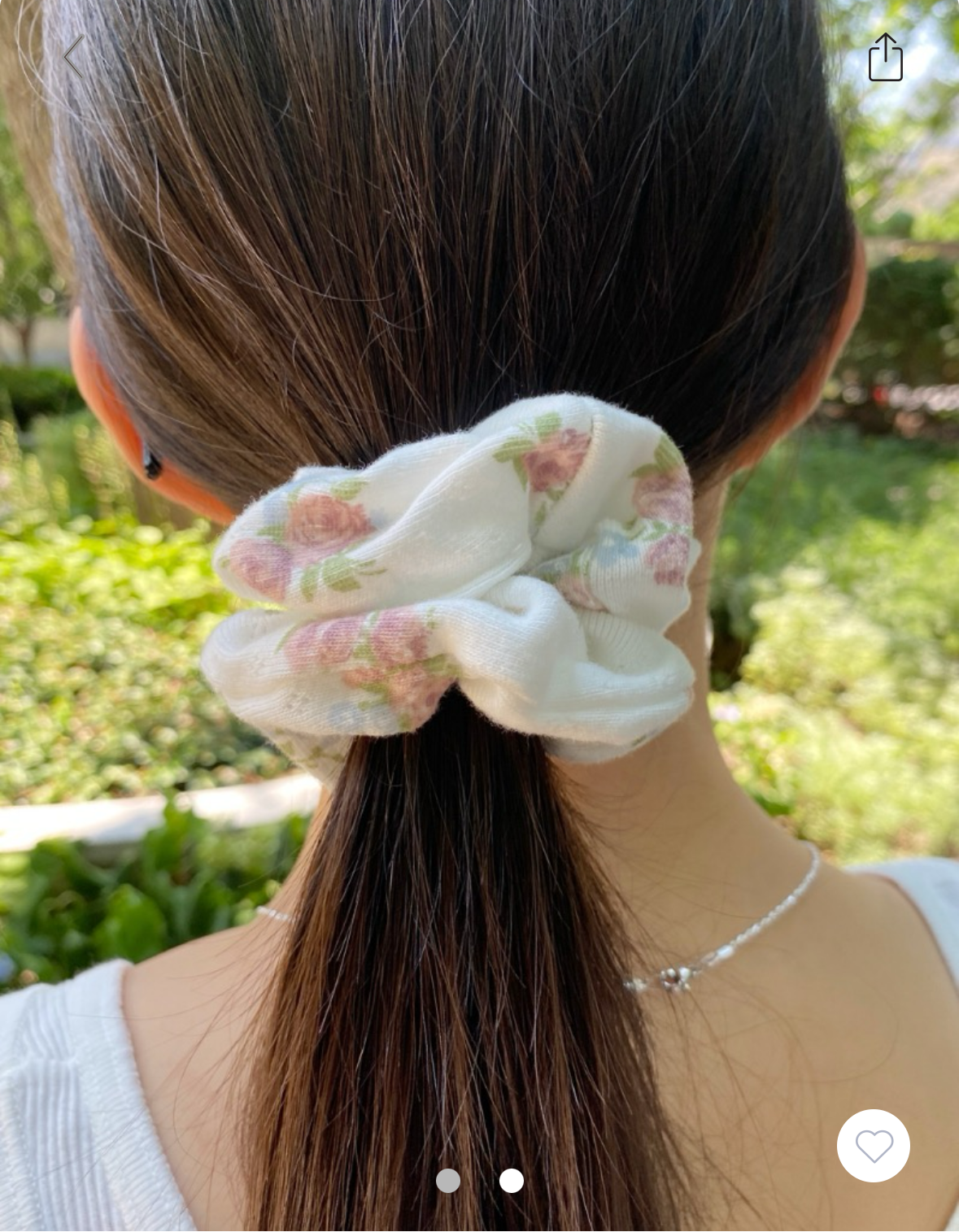 BRANDY FLORAL SCRUNCHIE