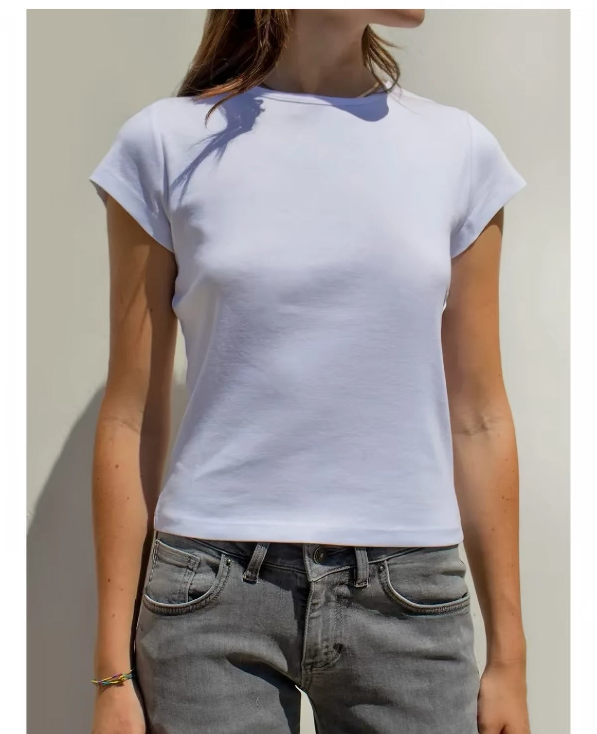 SUBDUED Round Neck Fitted T-Shirt