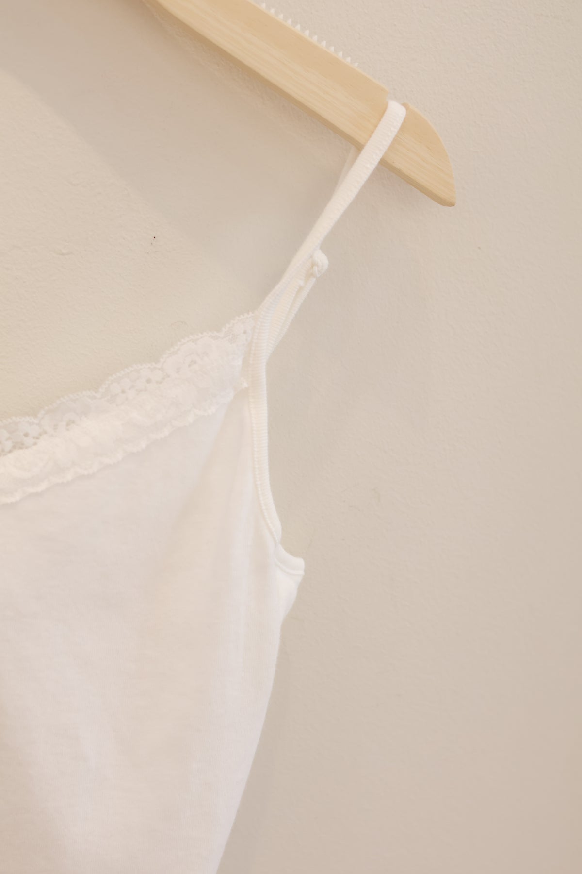 BRANDY Arden Lace Tank- BUTTONS WHITE