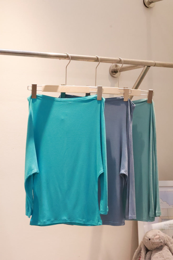 NUDETHELABEL SLOUCHY TOP