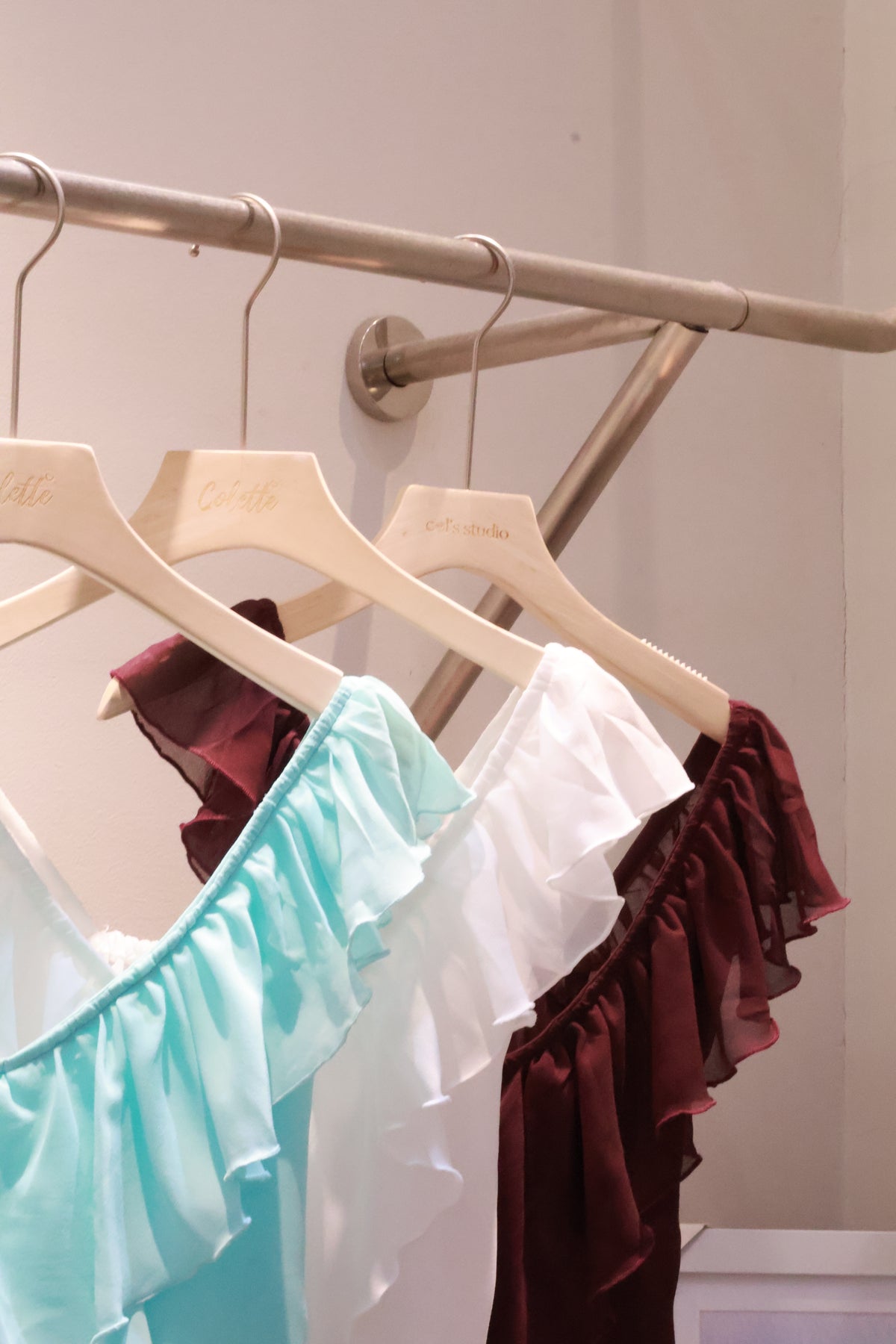 STUDIO RUE FRILL TOP