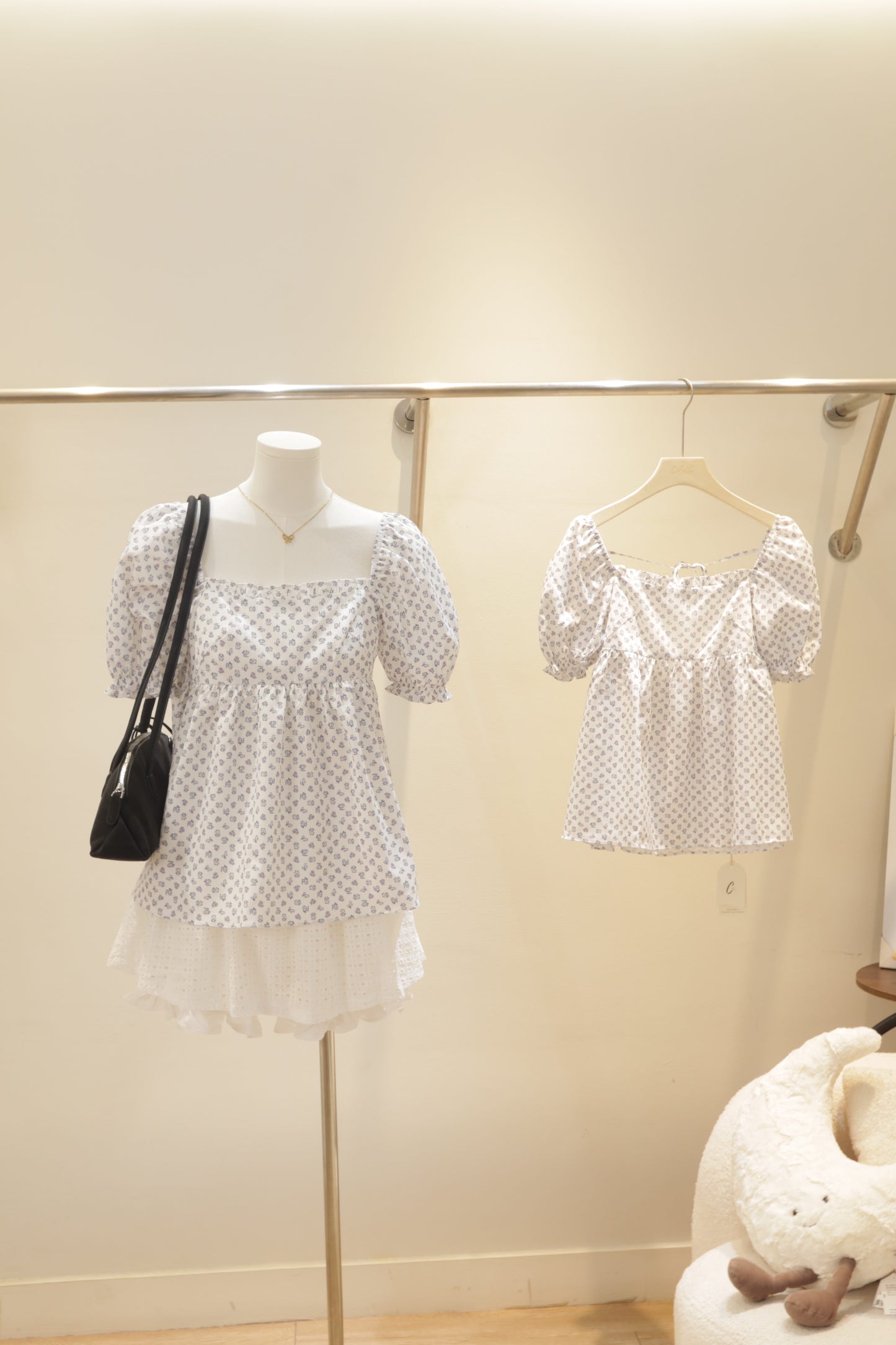 Floral puffy babydoll top