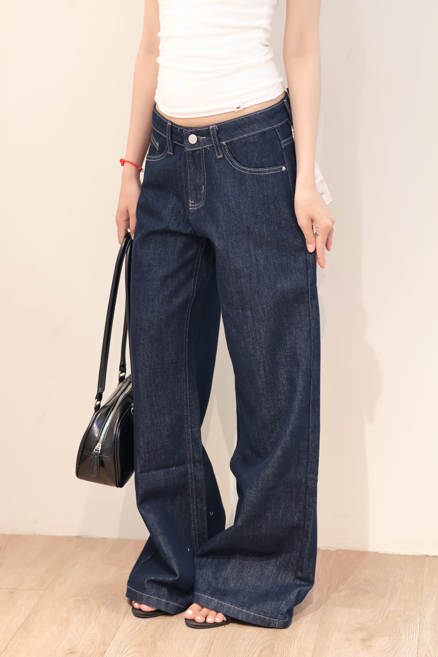 DARK BLUE MID RISE BAGGY JEANS