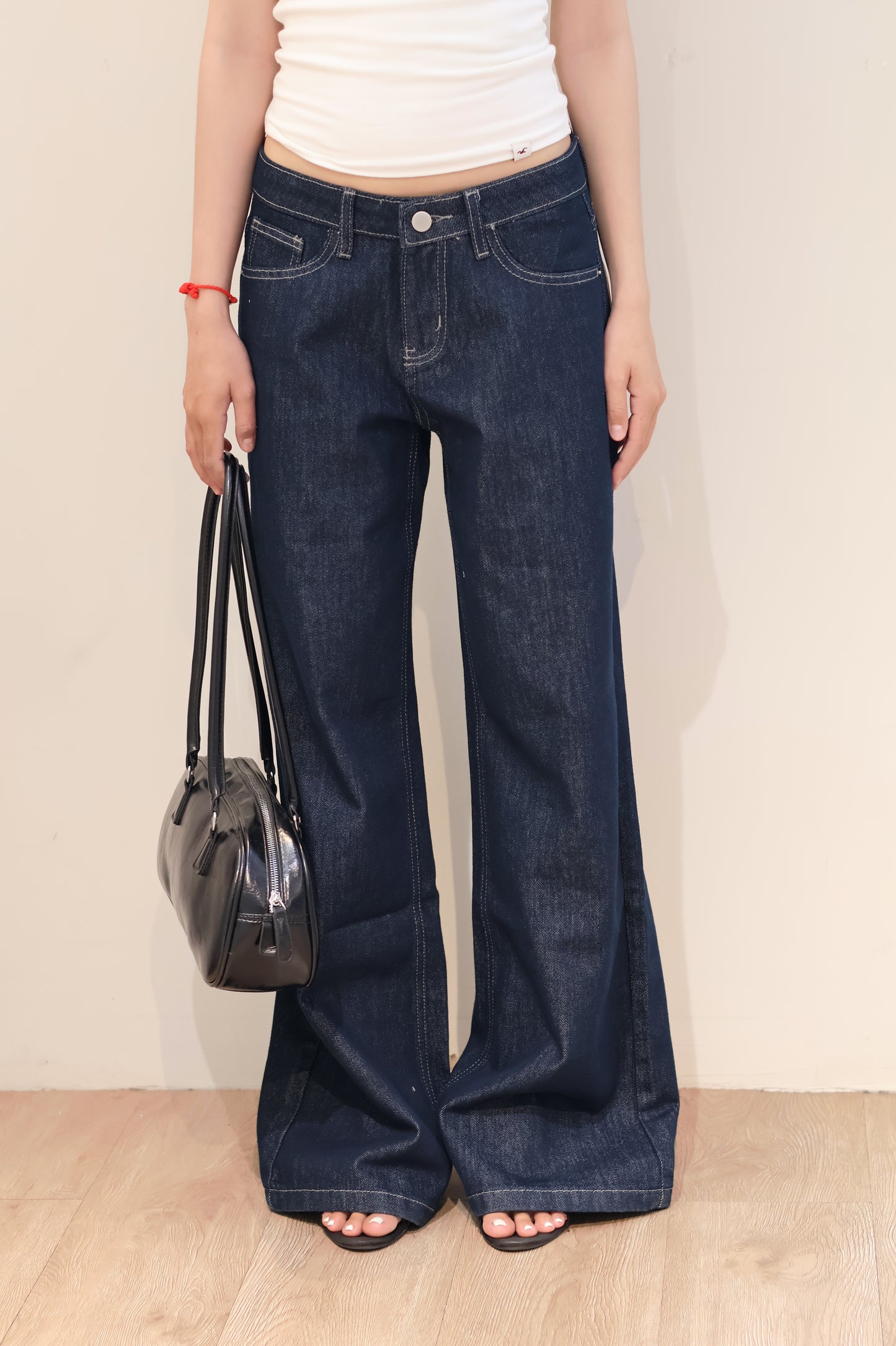 DARK BLUE MID RISE BAGGY JEANS