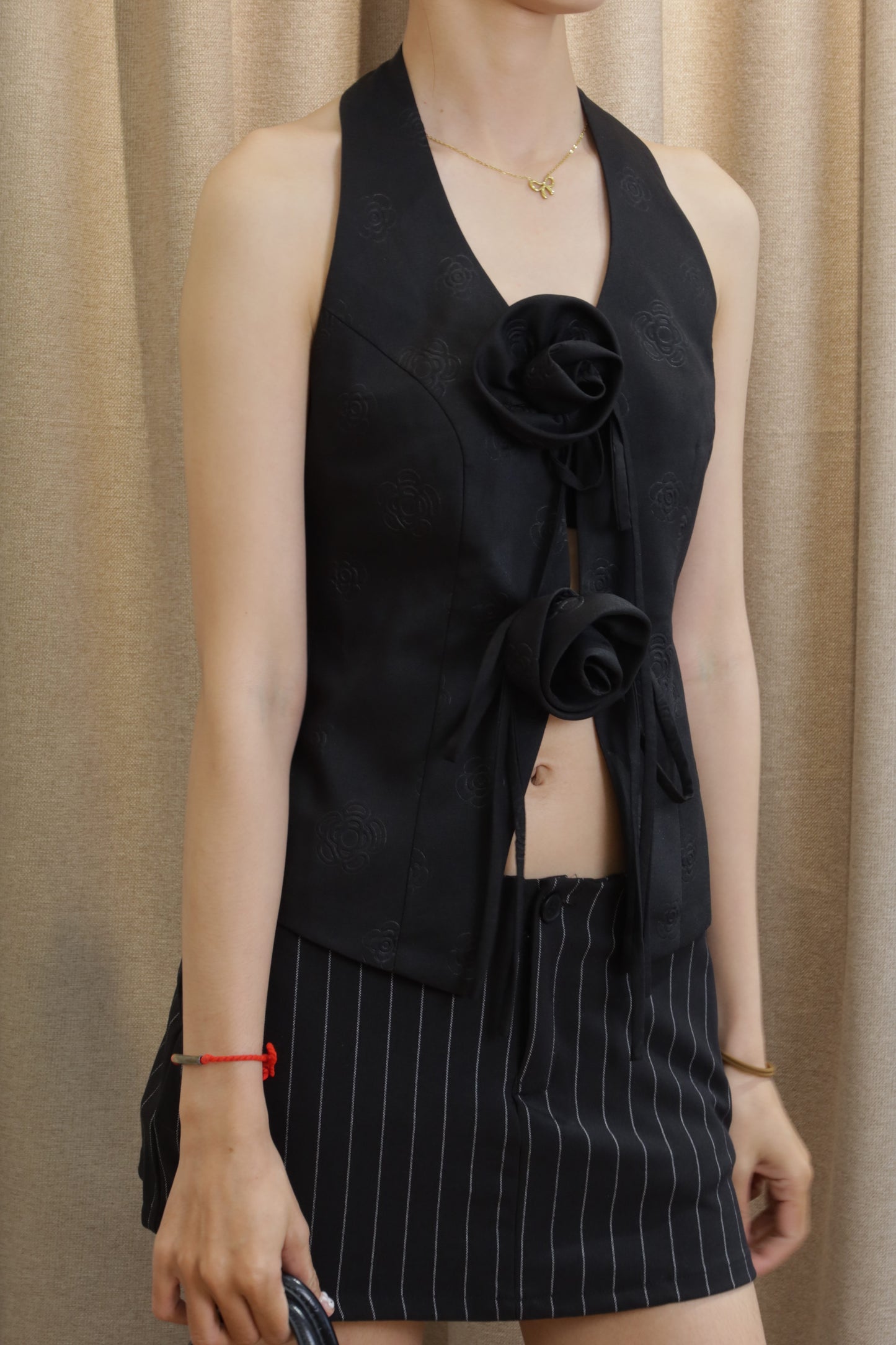 Flower deisgn halter top