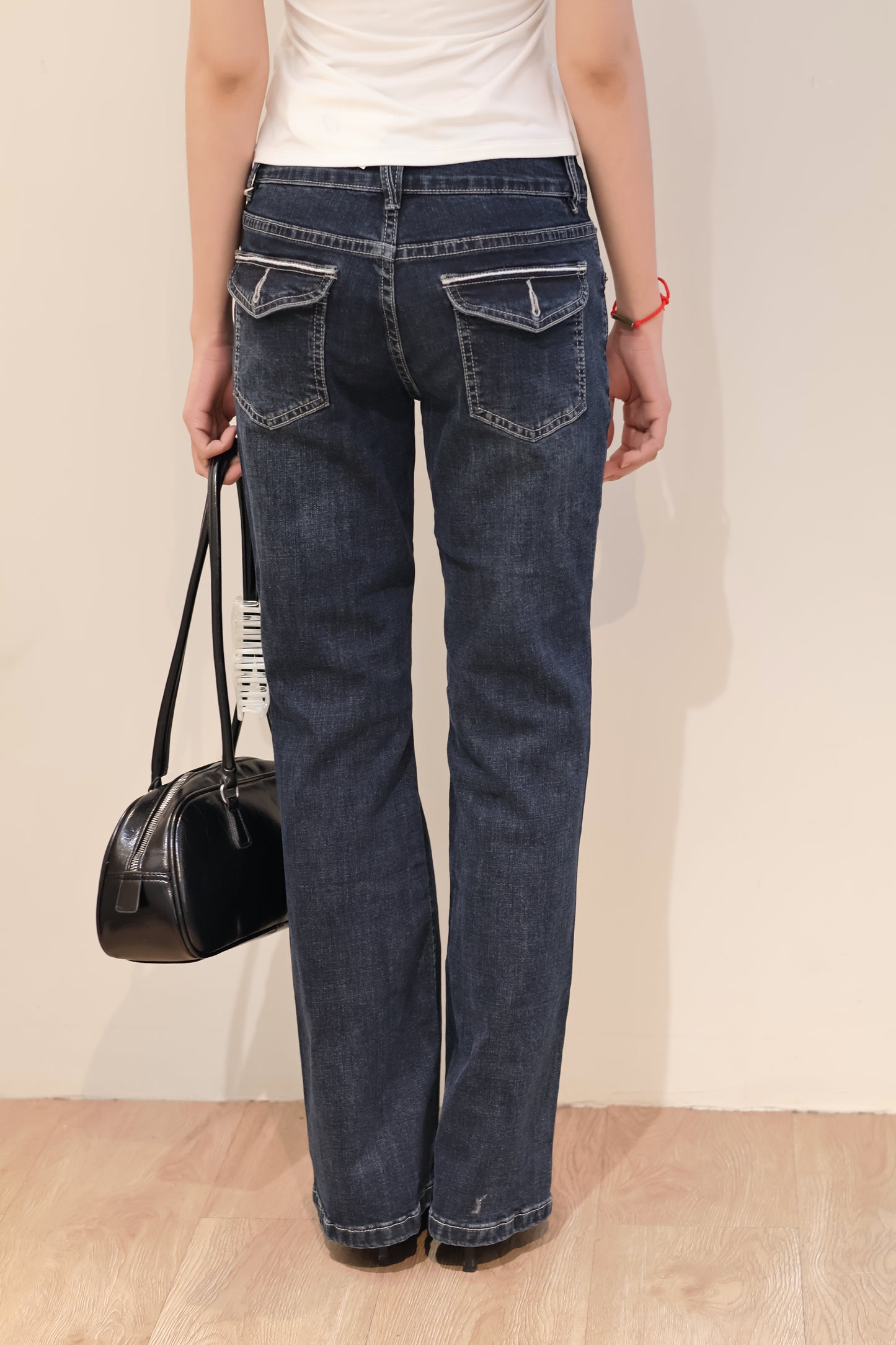 STRAIGHT LEG LOW RISE DOUBLE BUTTONED JEANS