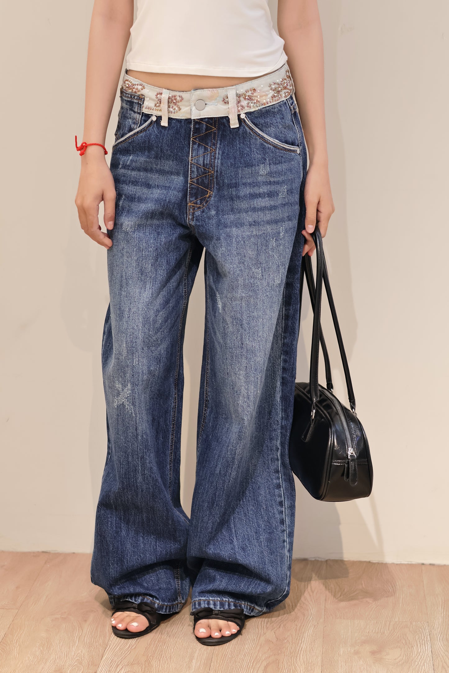 BUTTERFLY EMBROIDERED WAIST DEISGN DENIM JEANS