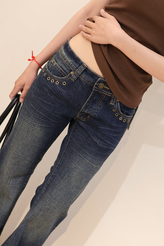 DARK WASHED LOW RISE DENIM JEANS