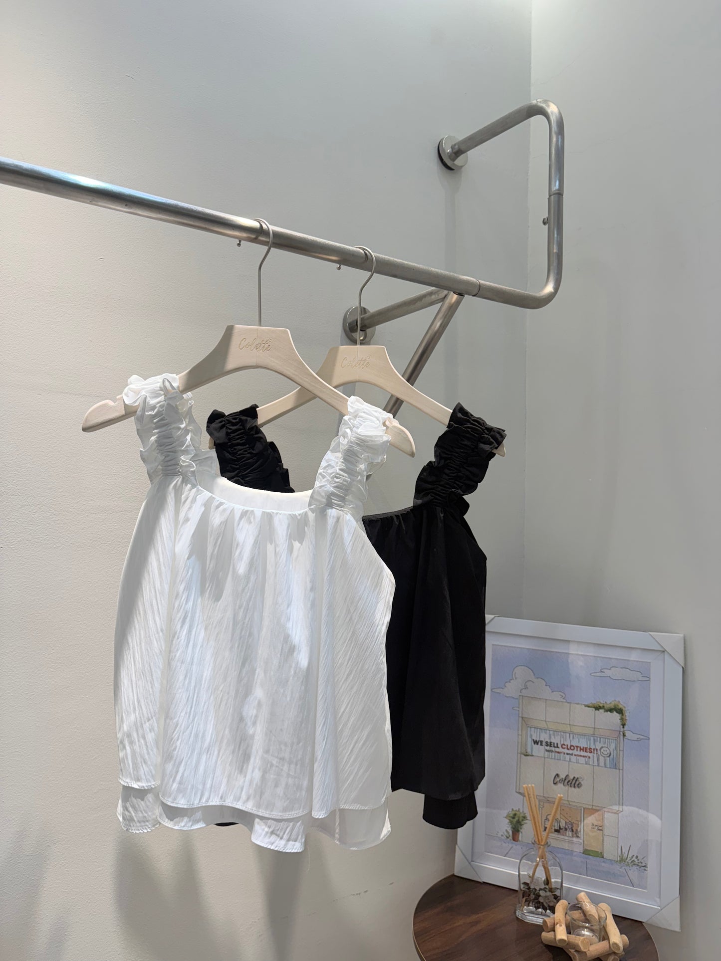 Runched sleeves tank top