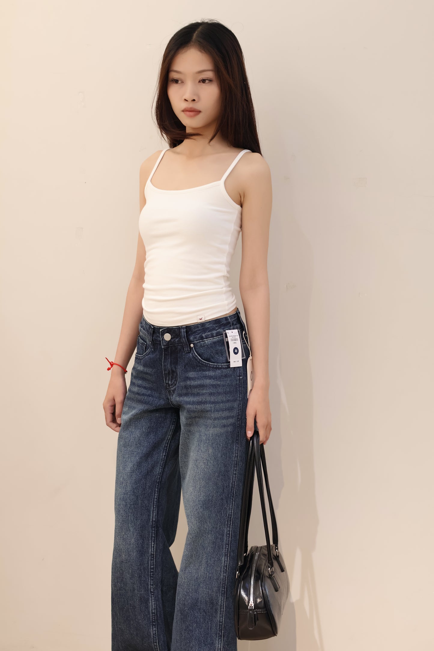 @DARK WASHED MID RISE JEANS