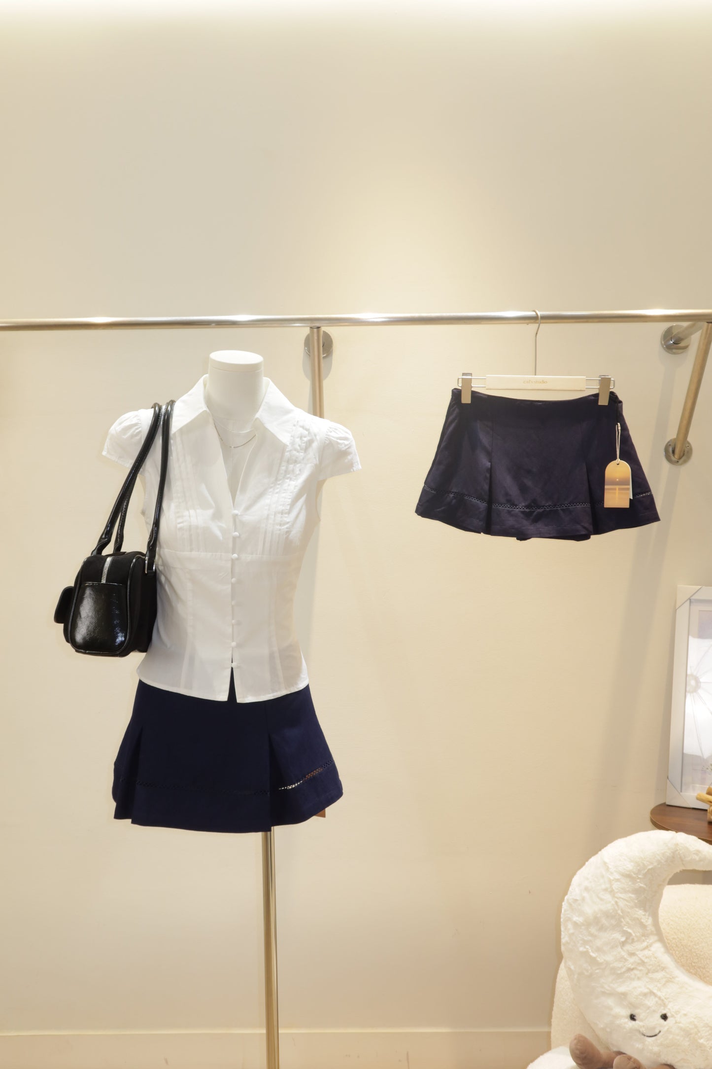 denim short skirt