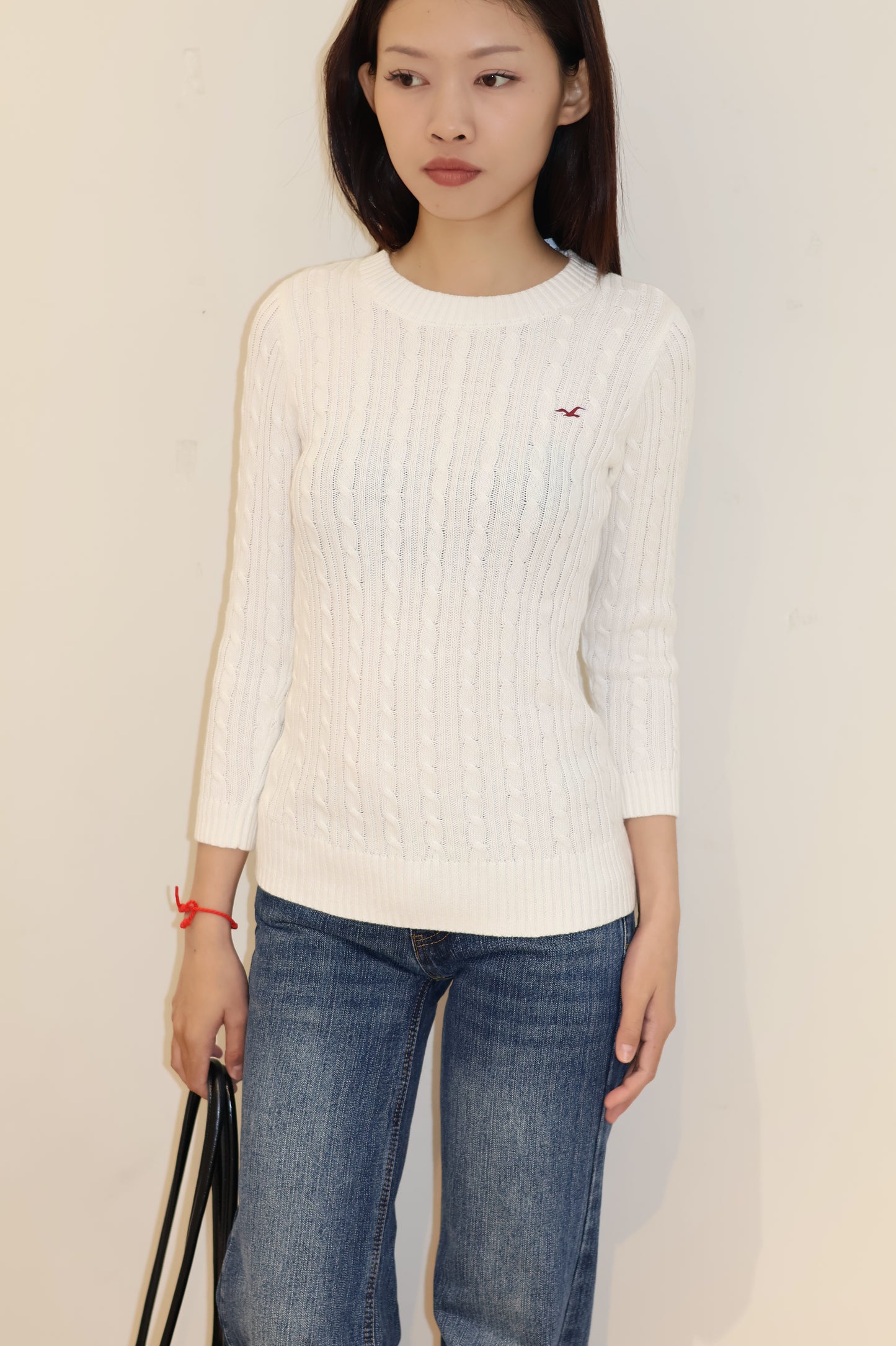 HOLLISTER OLAIN ROUND BECK SWEATER