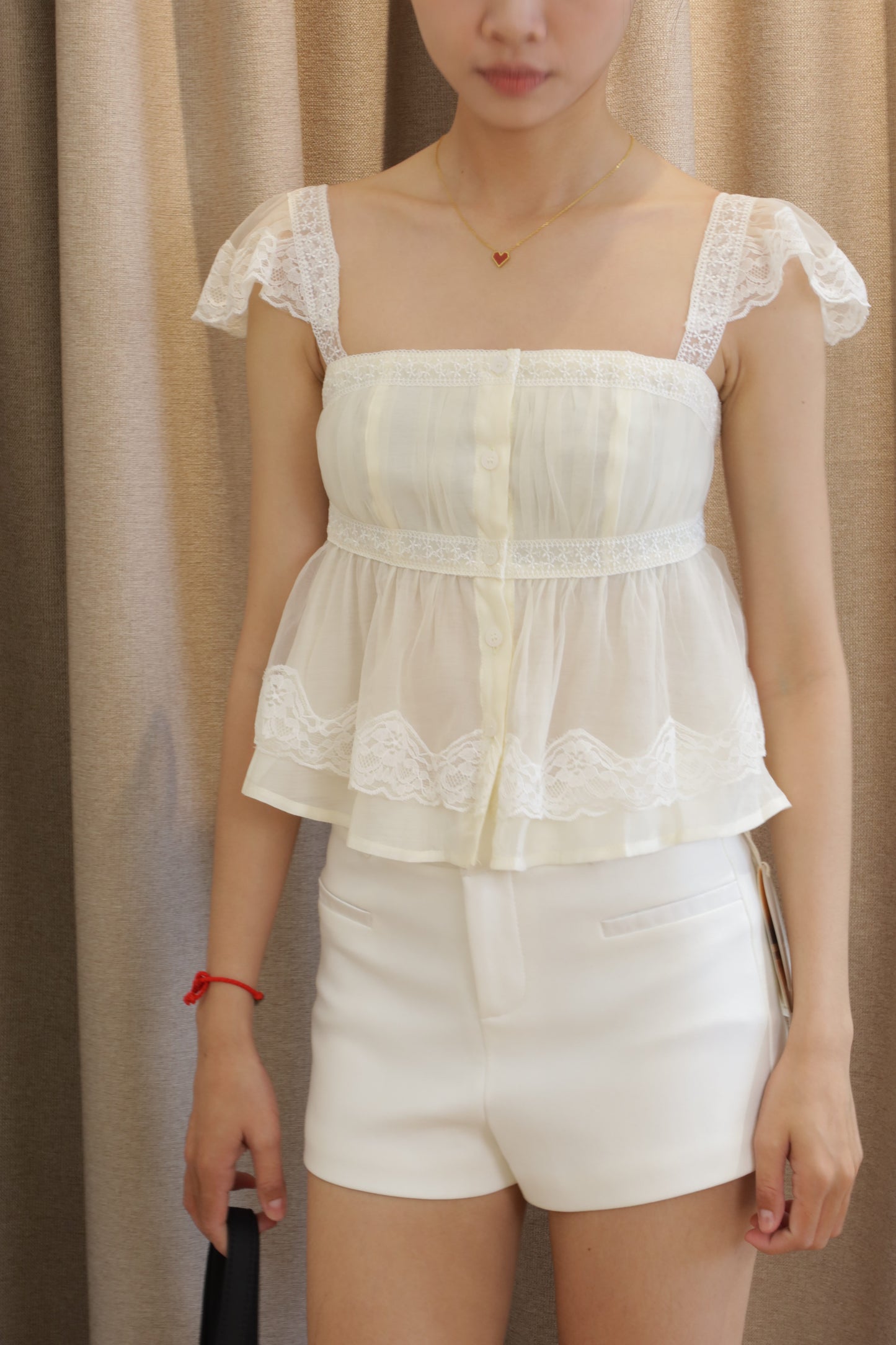 MESH LACE FLOWY TOP