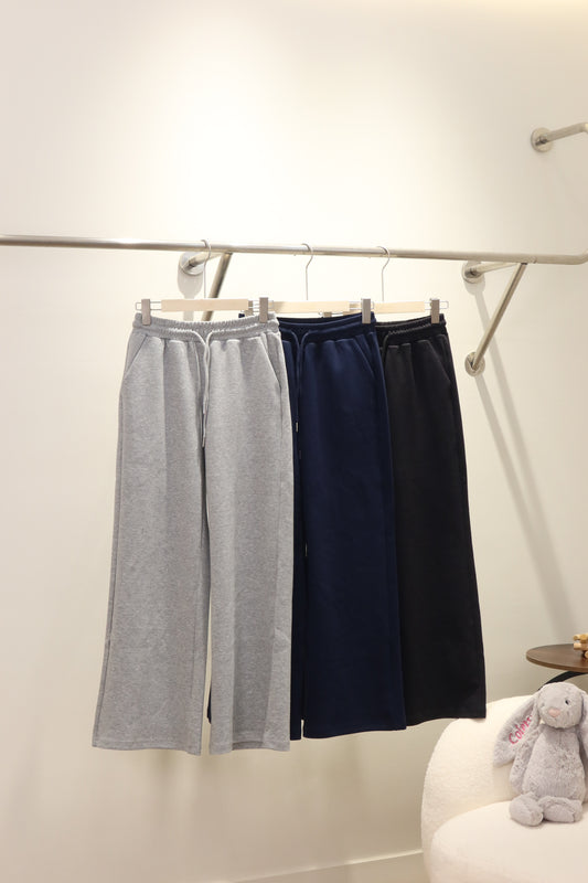 smooth flow baggy sweatpants
