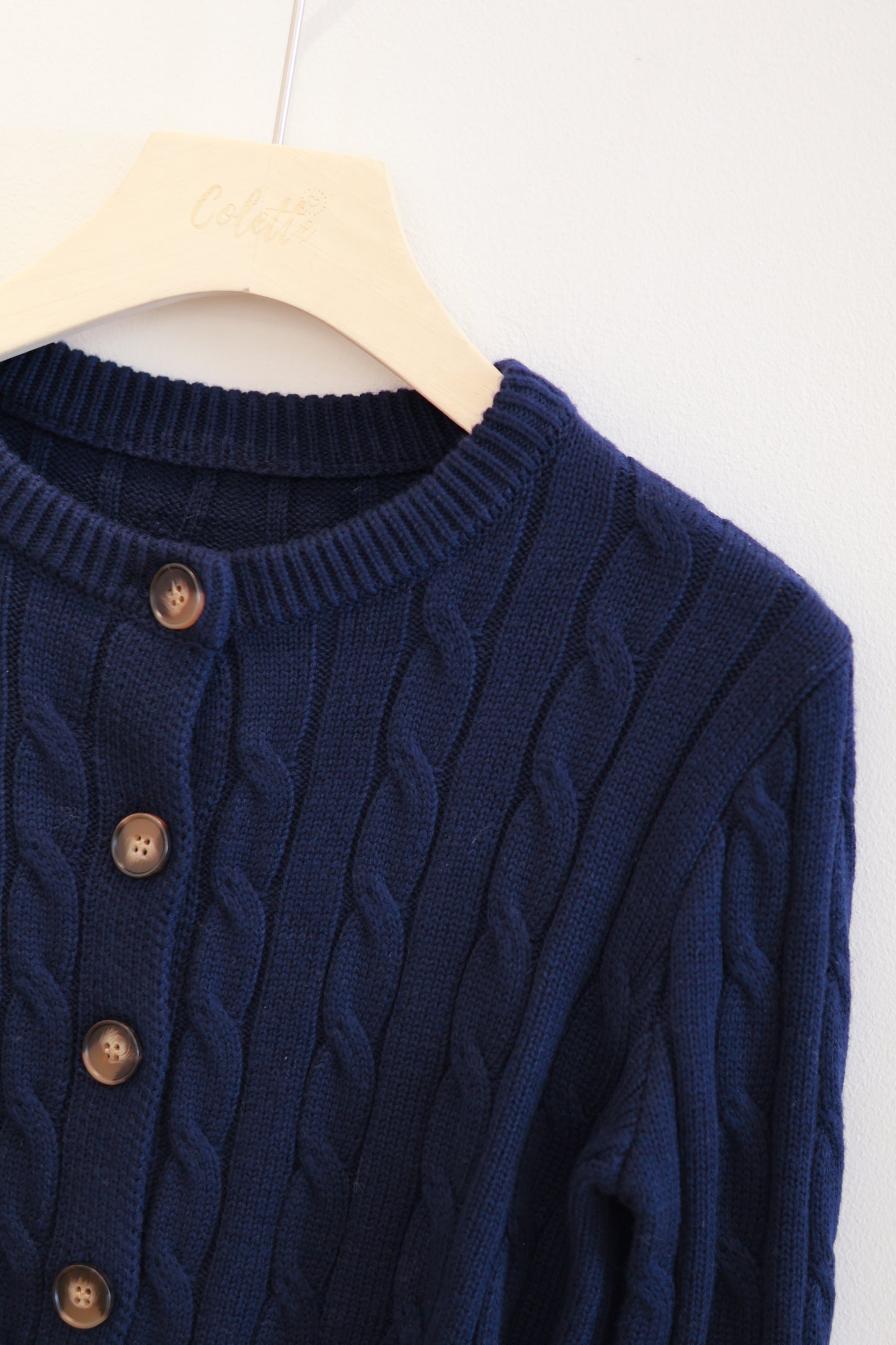 THICK KNITTED CARDIGAN