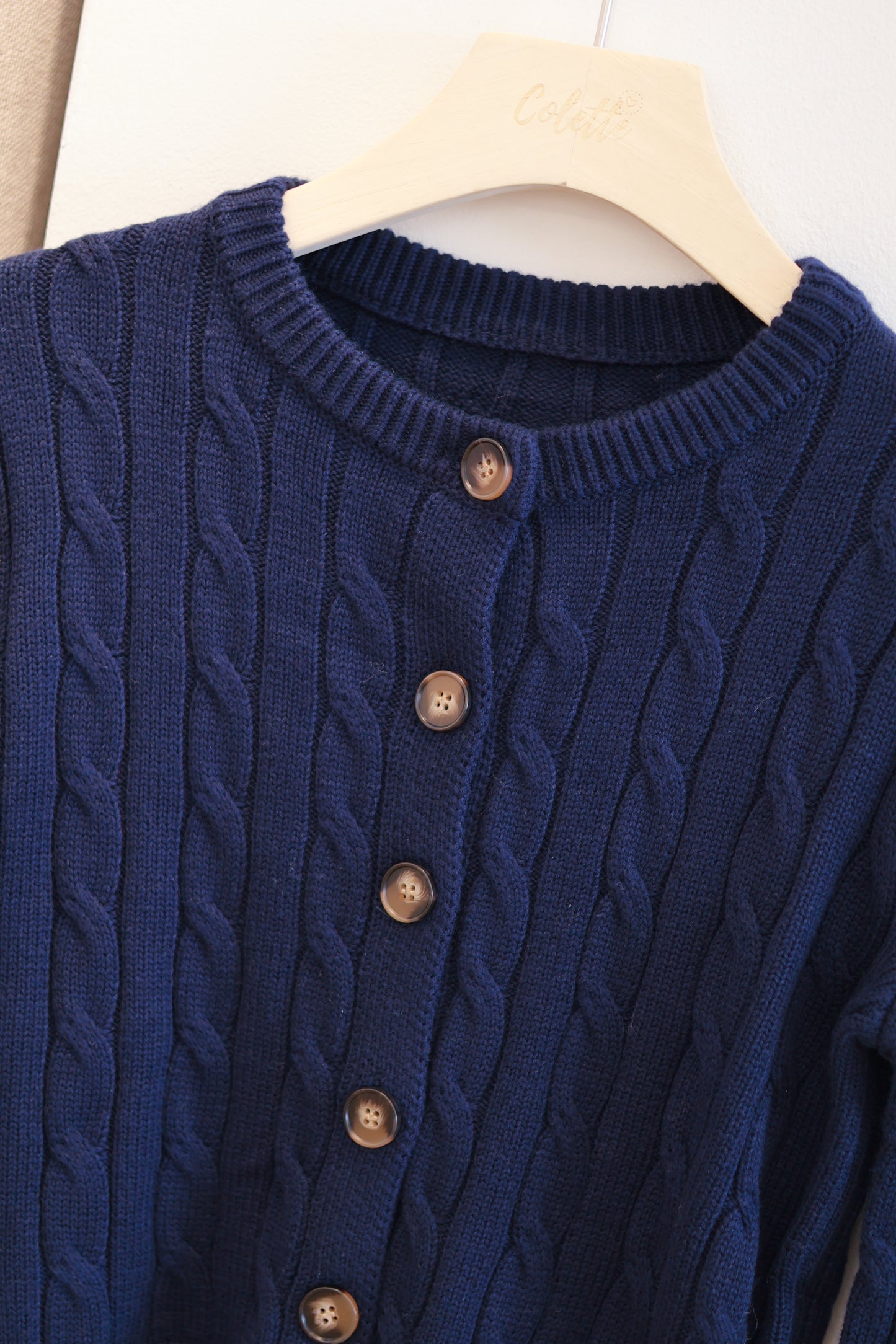 THICK KNITTED CARDIGAN