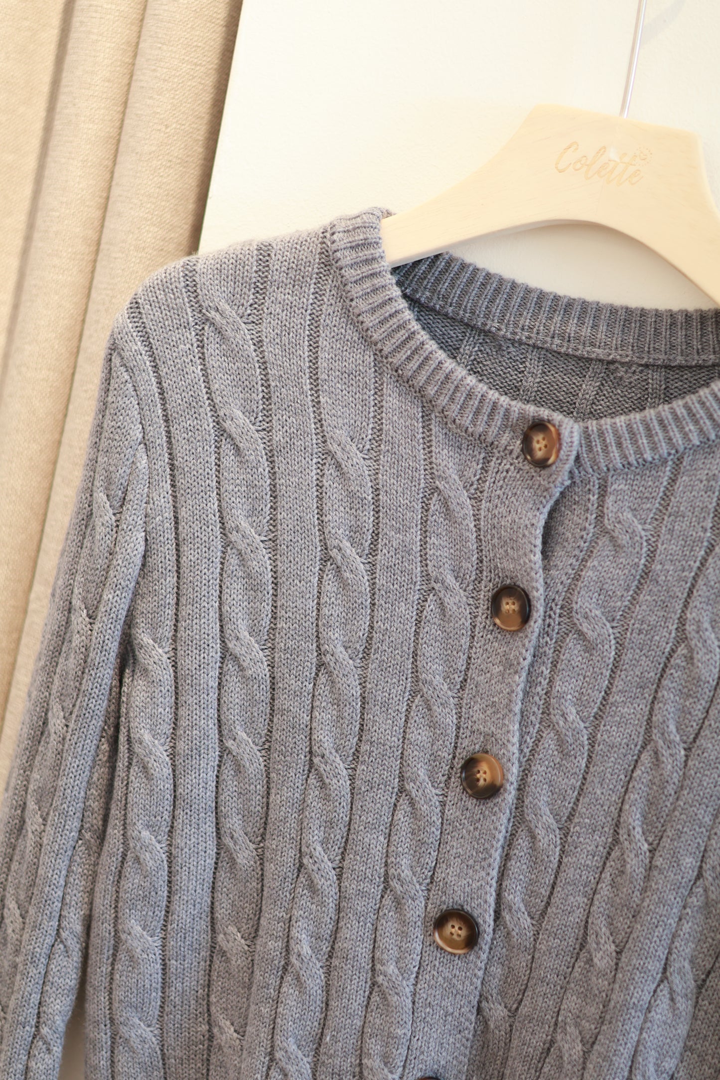 THICK KNITTED CARDIGAN