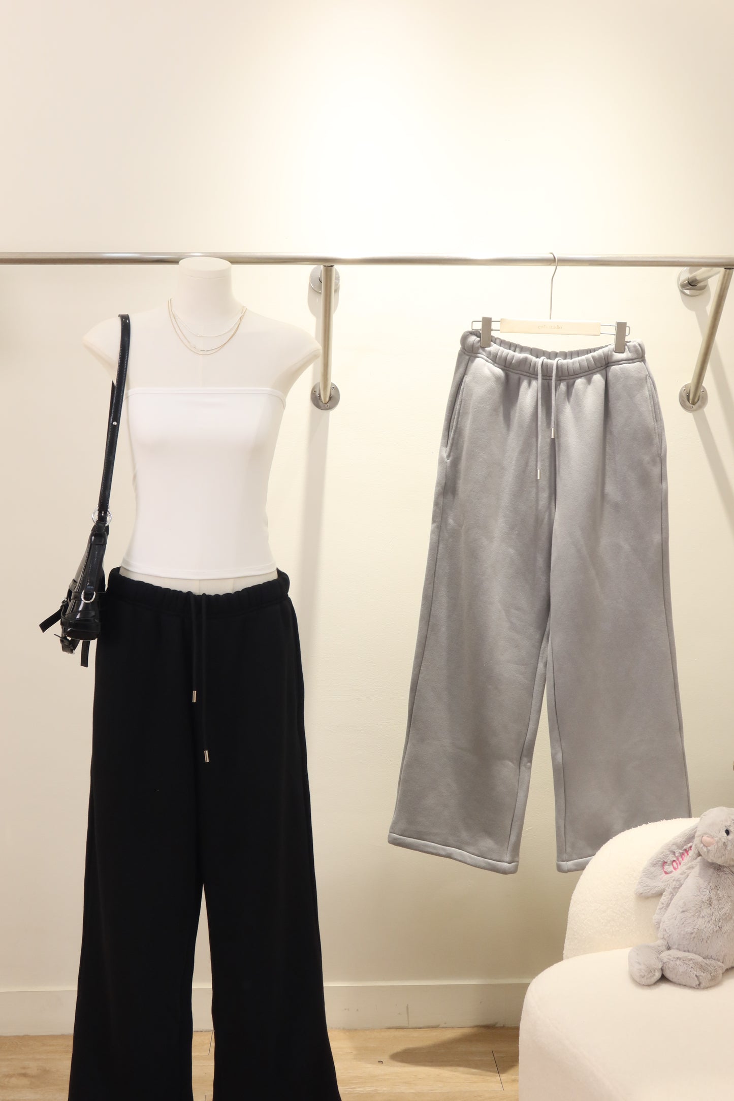 THICK SOFT sweatpants
