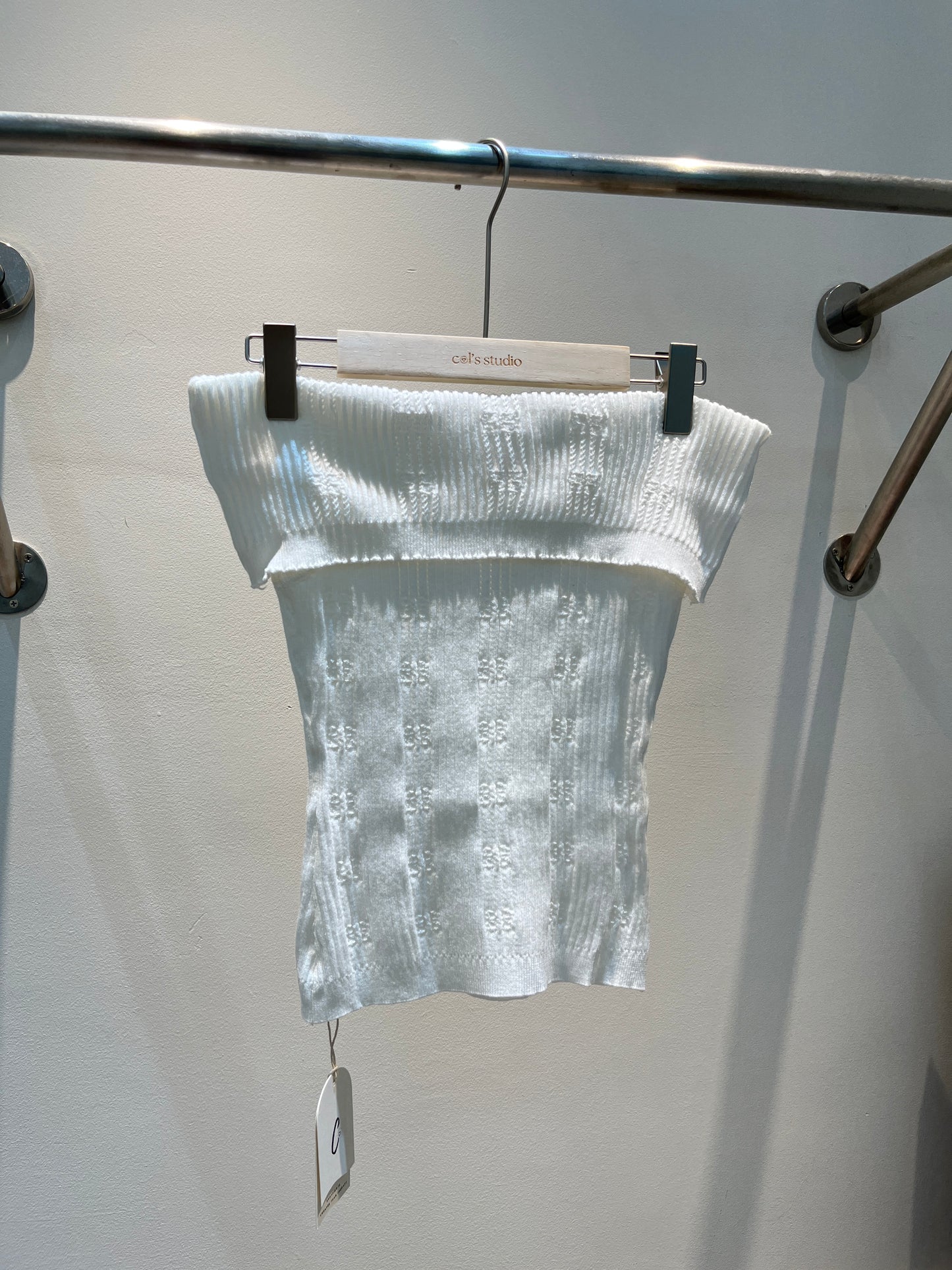 KNITTED OFF SHOULDER TOP